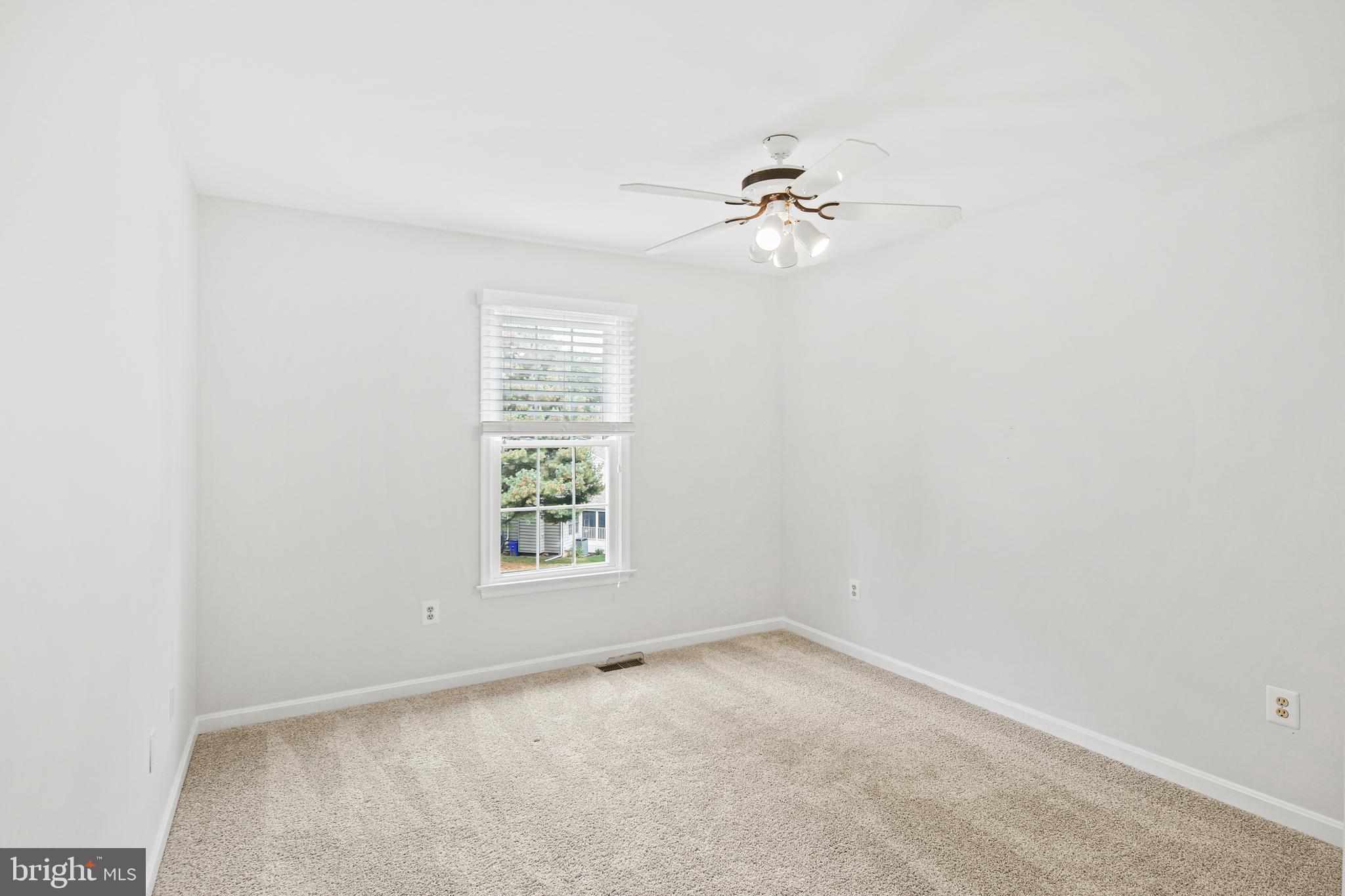 TURF VALLEY OVERLOOK - Residential Lease