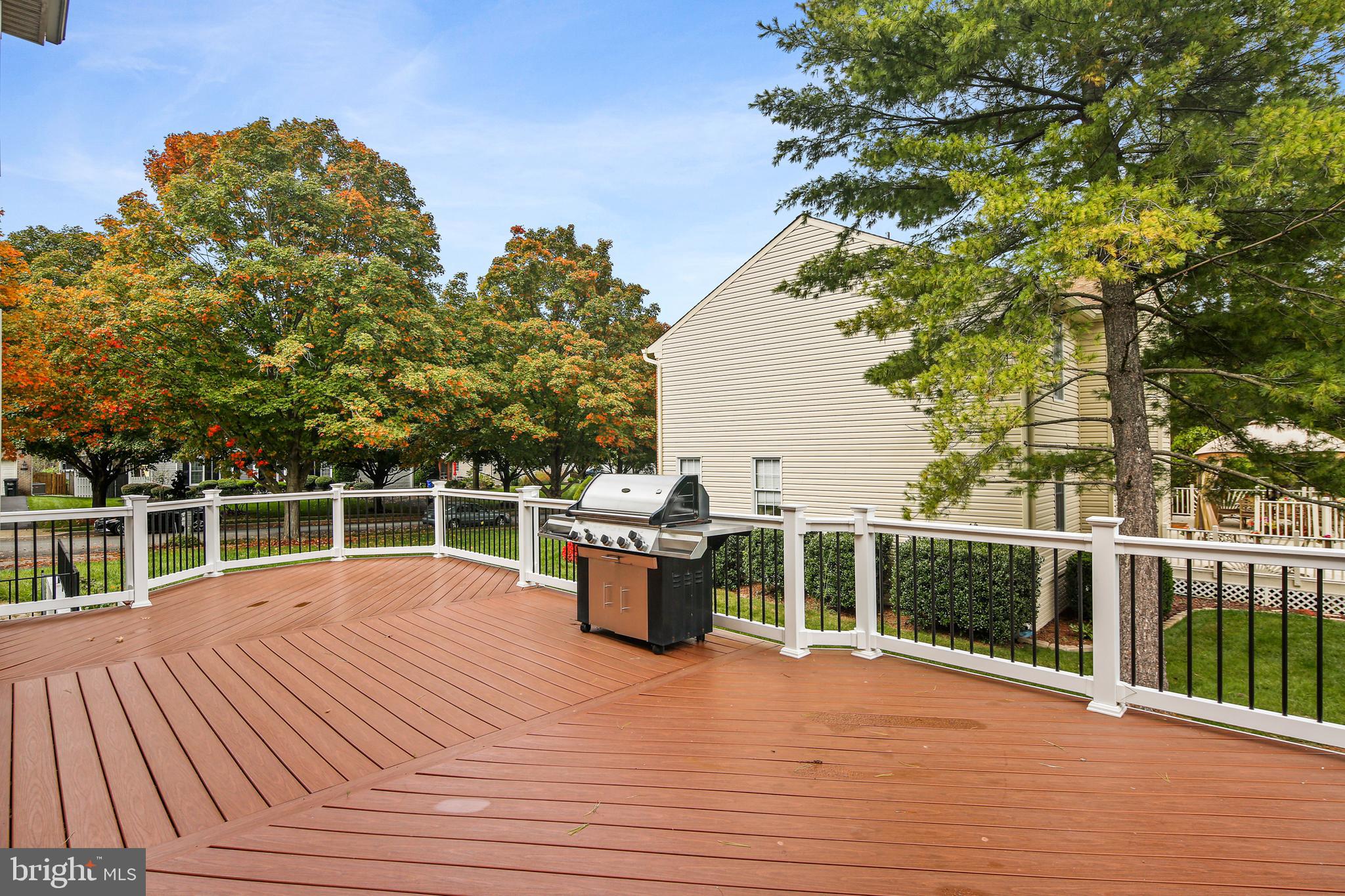 TURF VALLEY OVERLOOK - Residential Lease