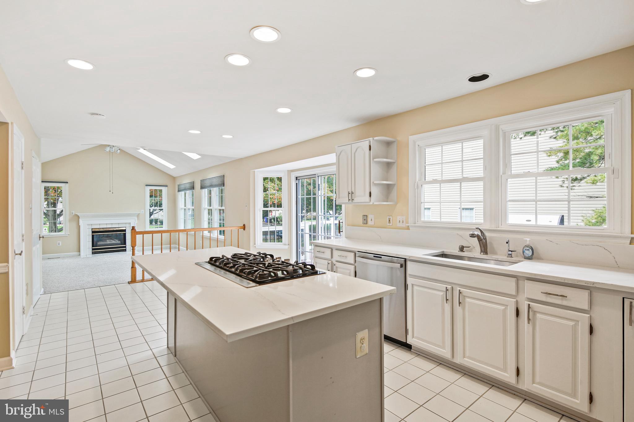 TURF VALLEY OVERLOOK - Residential Lease