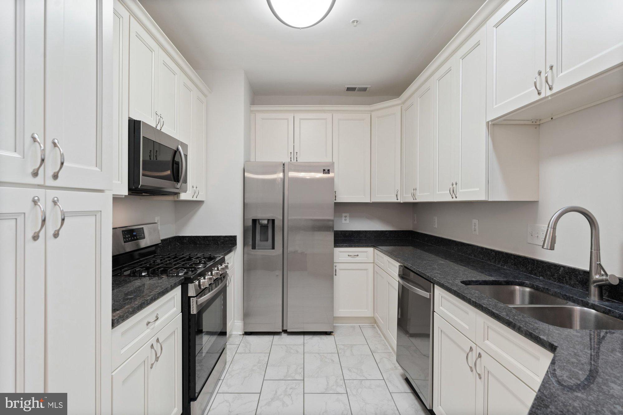5114 KNAPP PLACE