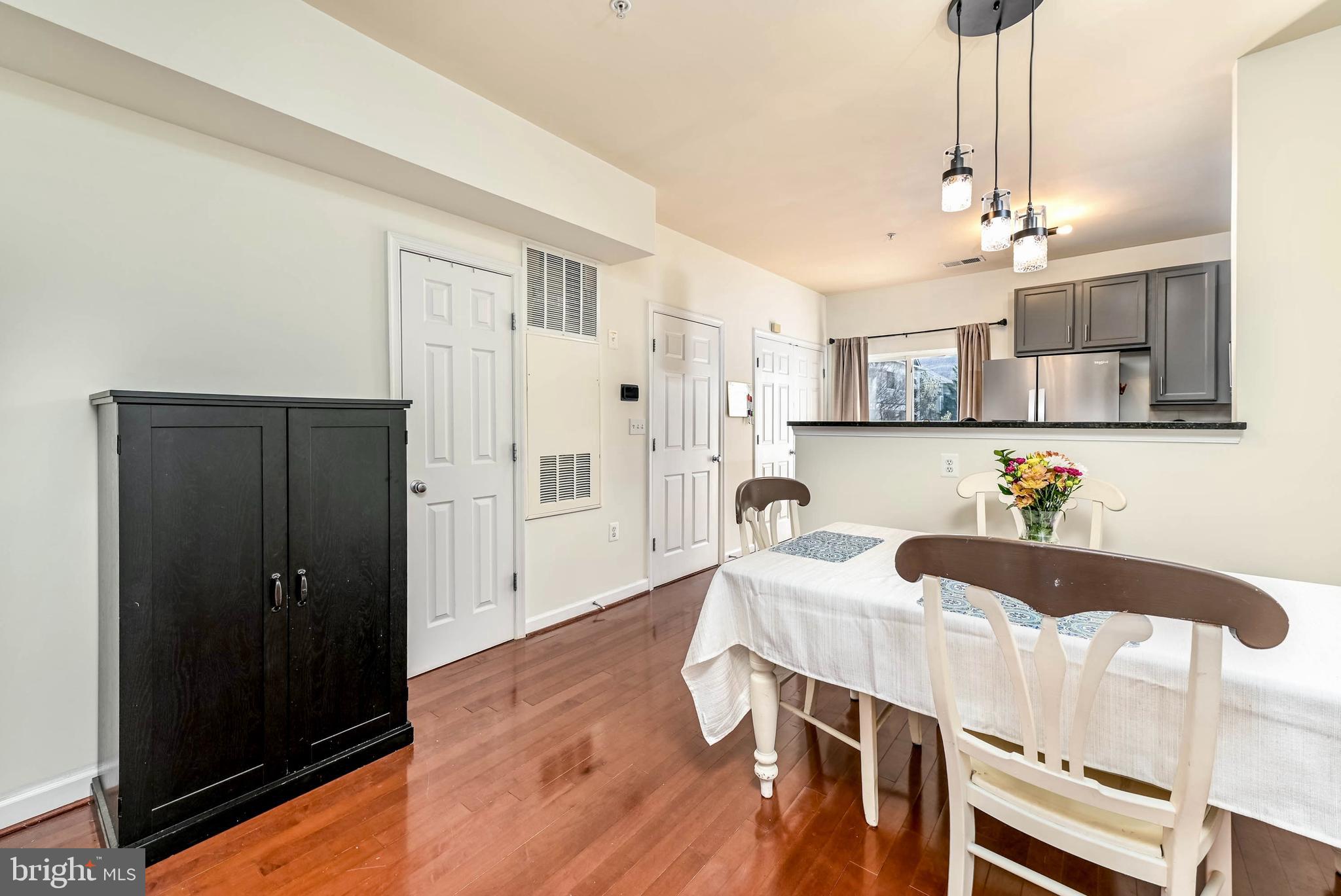 42526 MAYFLOWER TERRACE