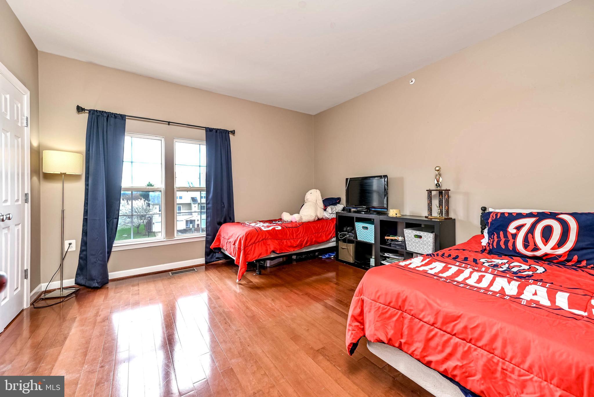 SUMMERFIELD - Residential