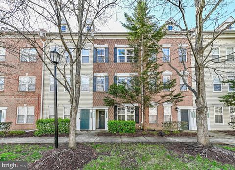 42526 MAYFLOWER TERRACE BRAMBLETON VA 20148