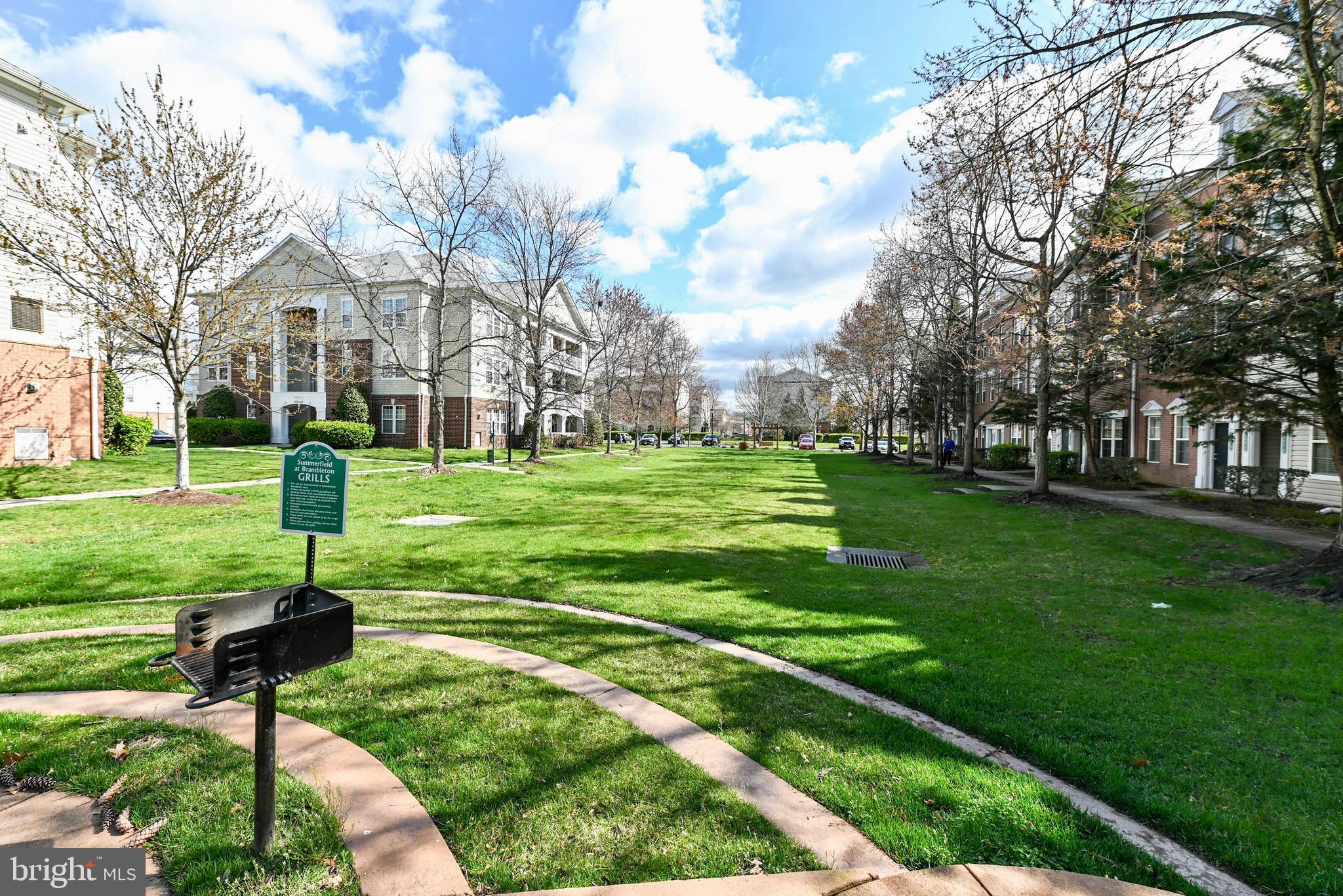 SUMMERFIELD - Residential