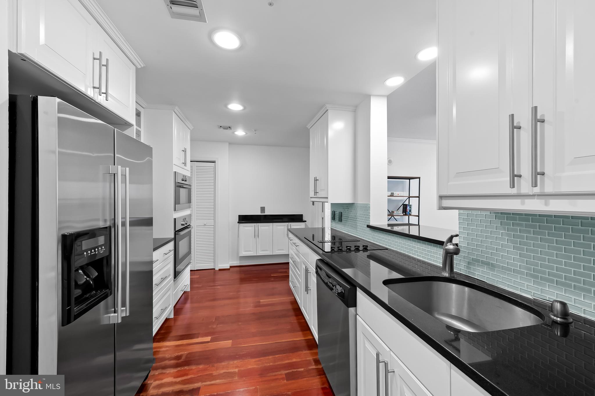 TUSCANY-CANTERBURY - Residential