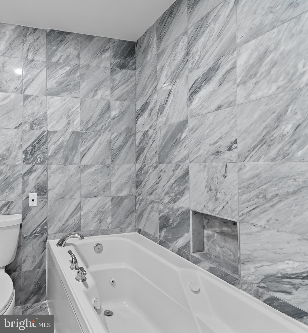 TUSCANY-CANTERBURY - Residential