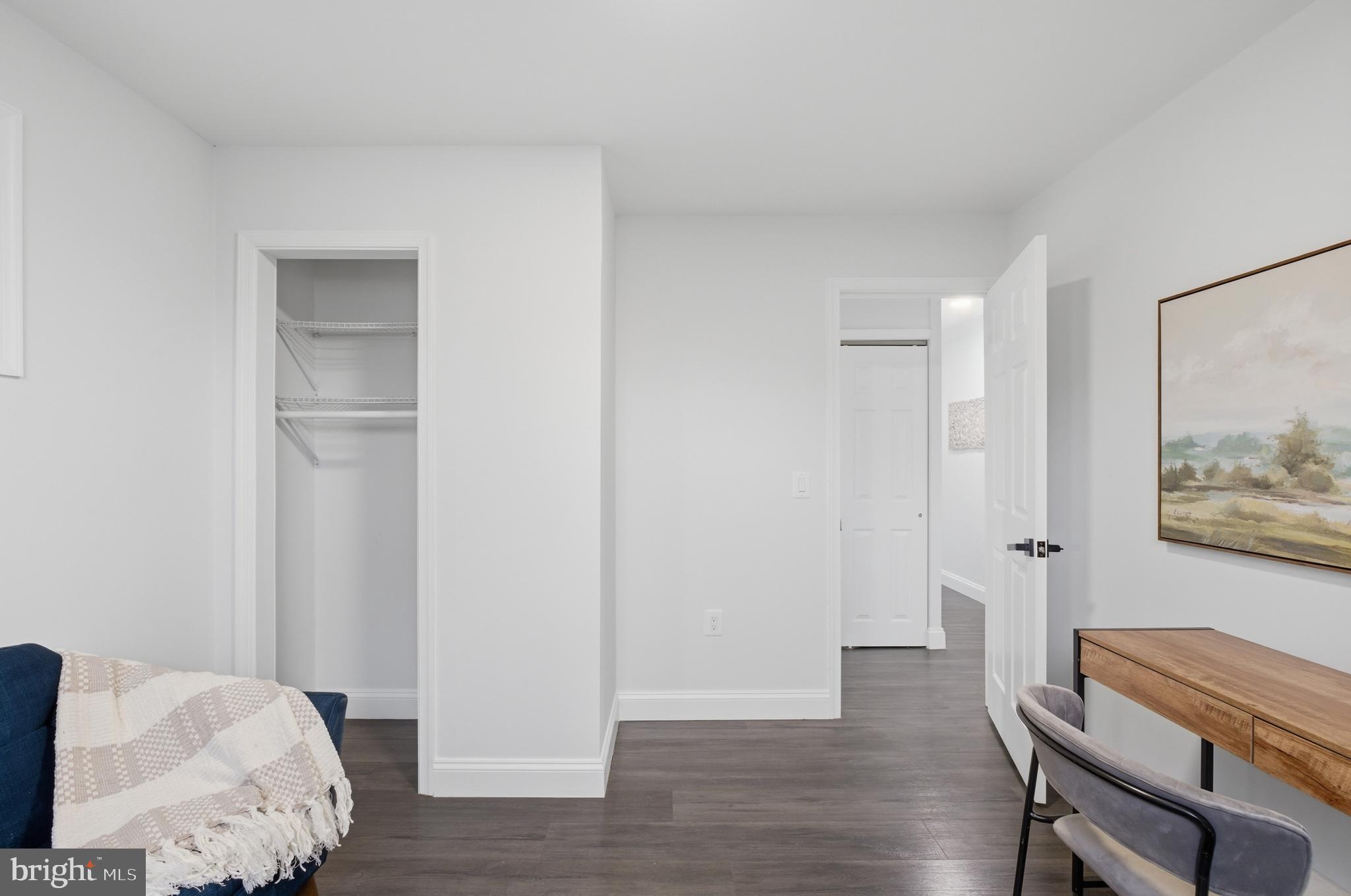 TOLLGATE - Residential