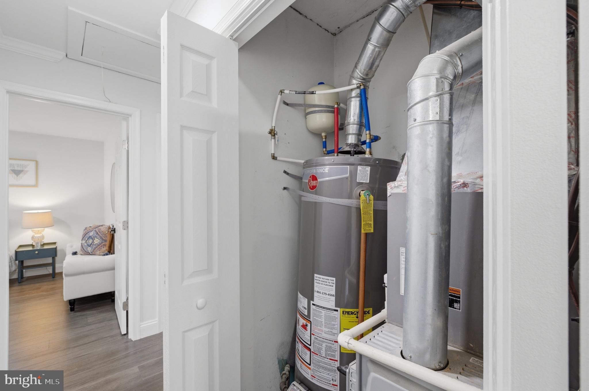 TOLLGATE - Residential