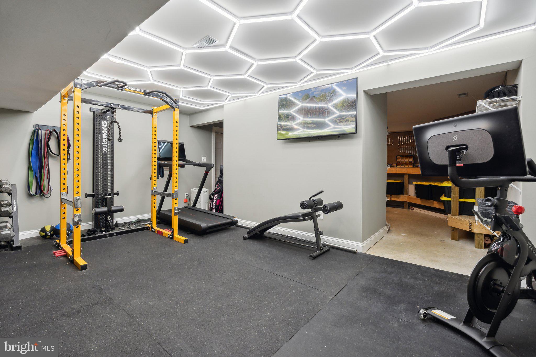 CRANBERRY WOODS - Residential