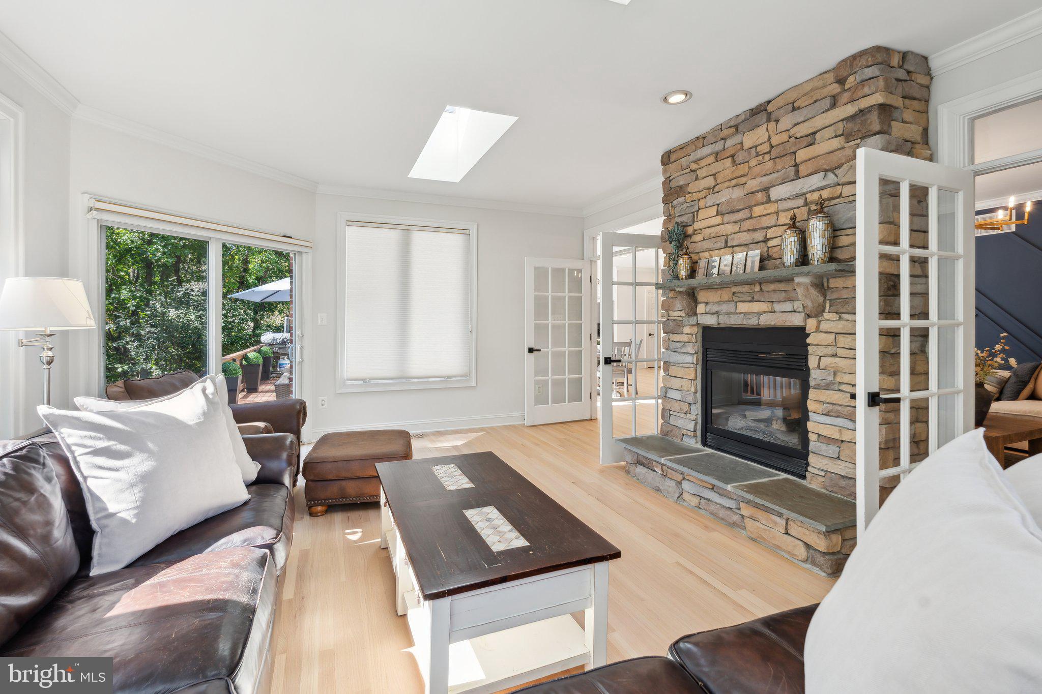 CRANBERRY WOODS - Residential