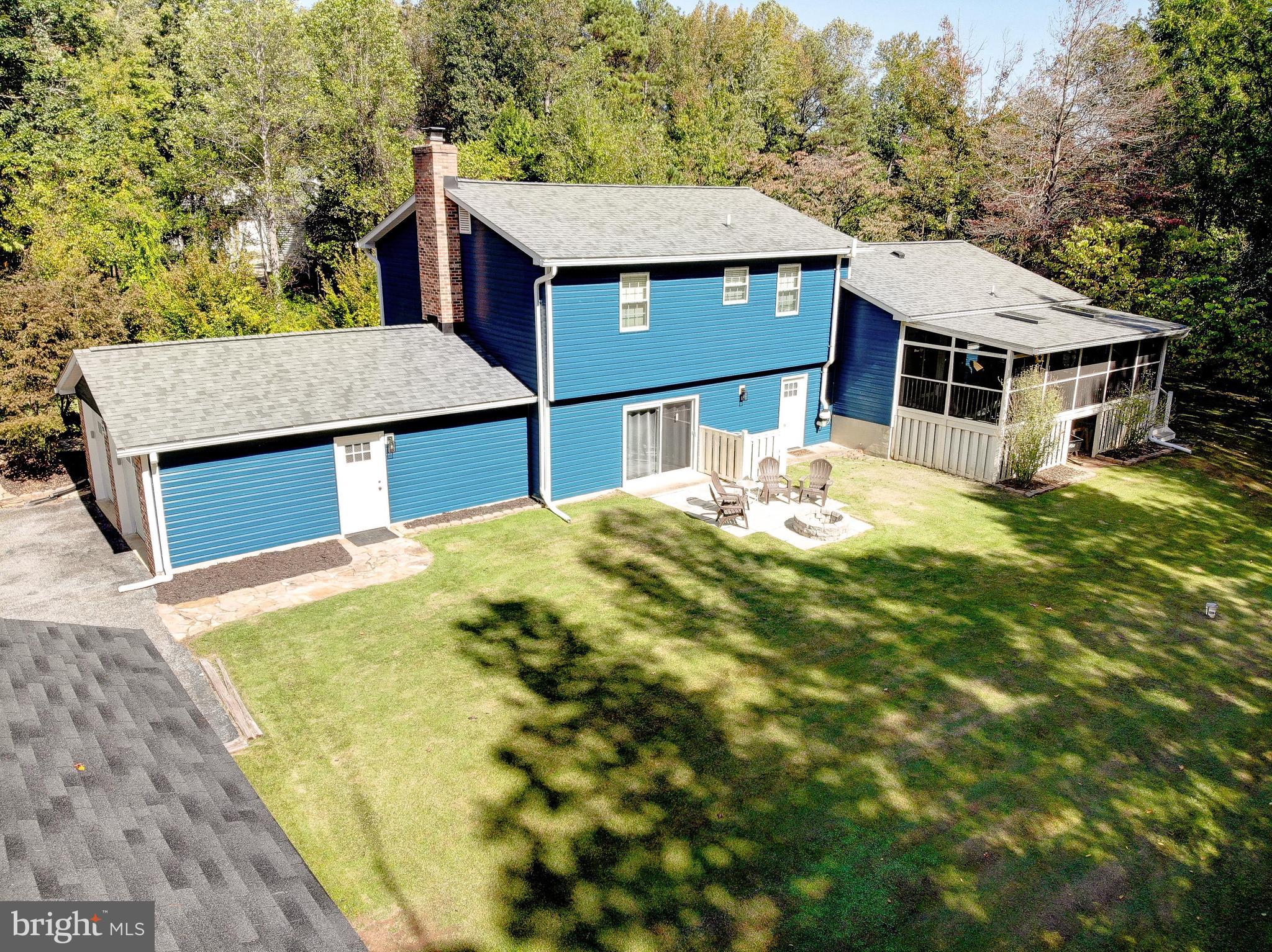 LAKE RIDGE - Residential