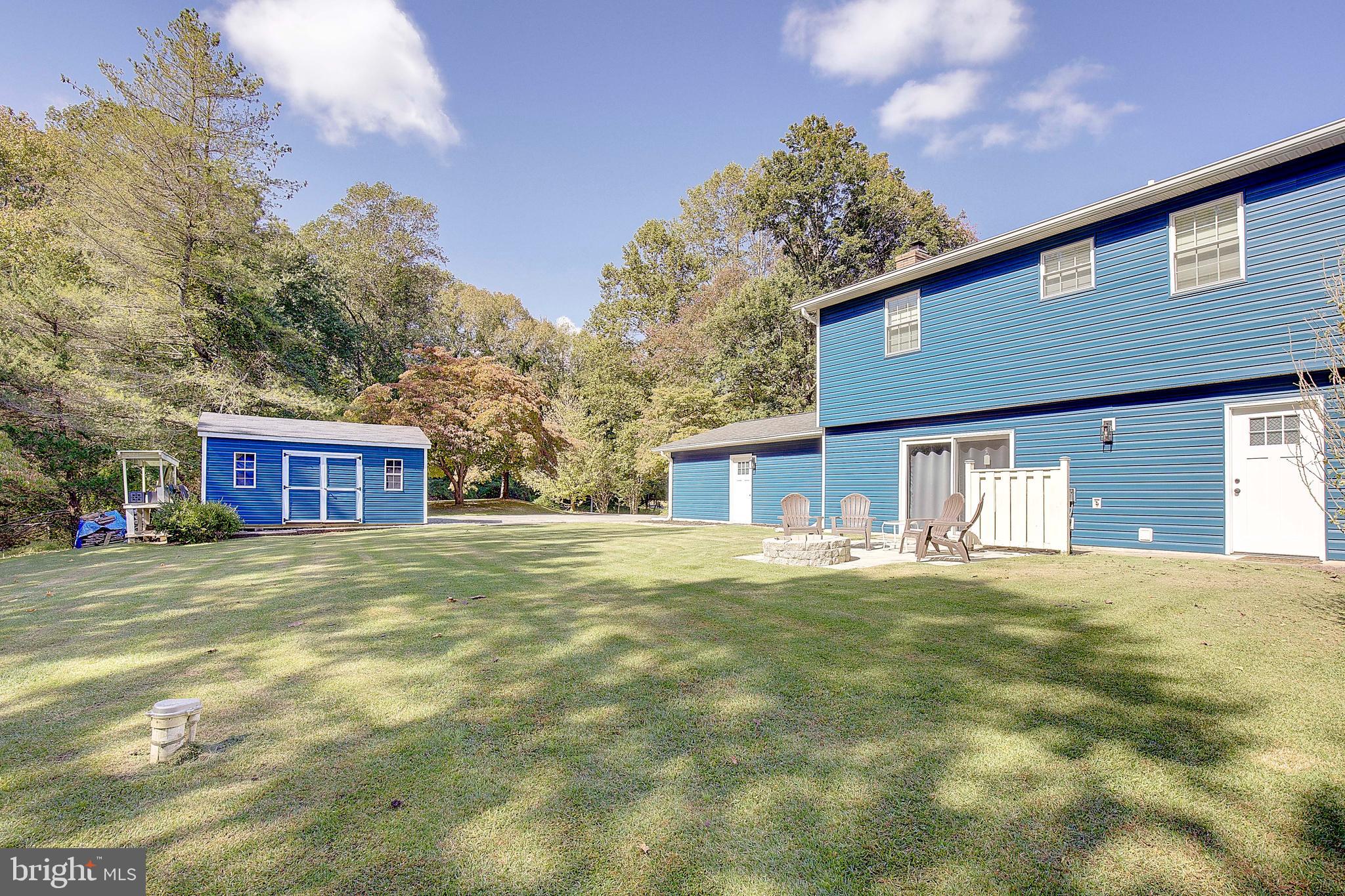 LAKE RIDGE - Residential