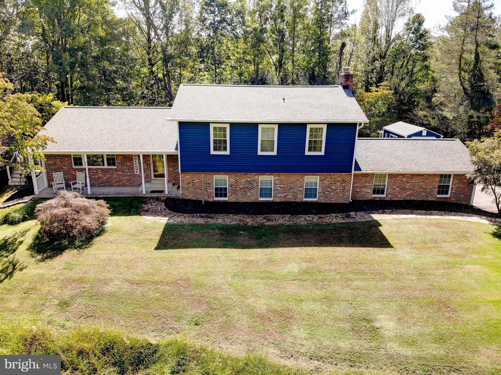 LAKE RIDGE - Residential