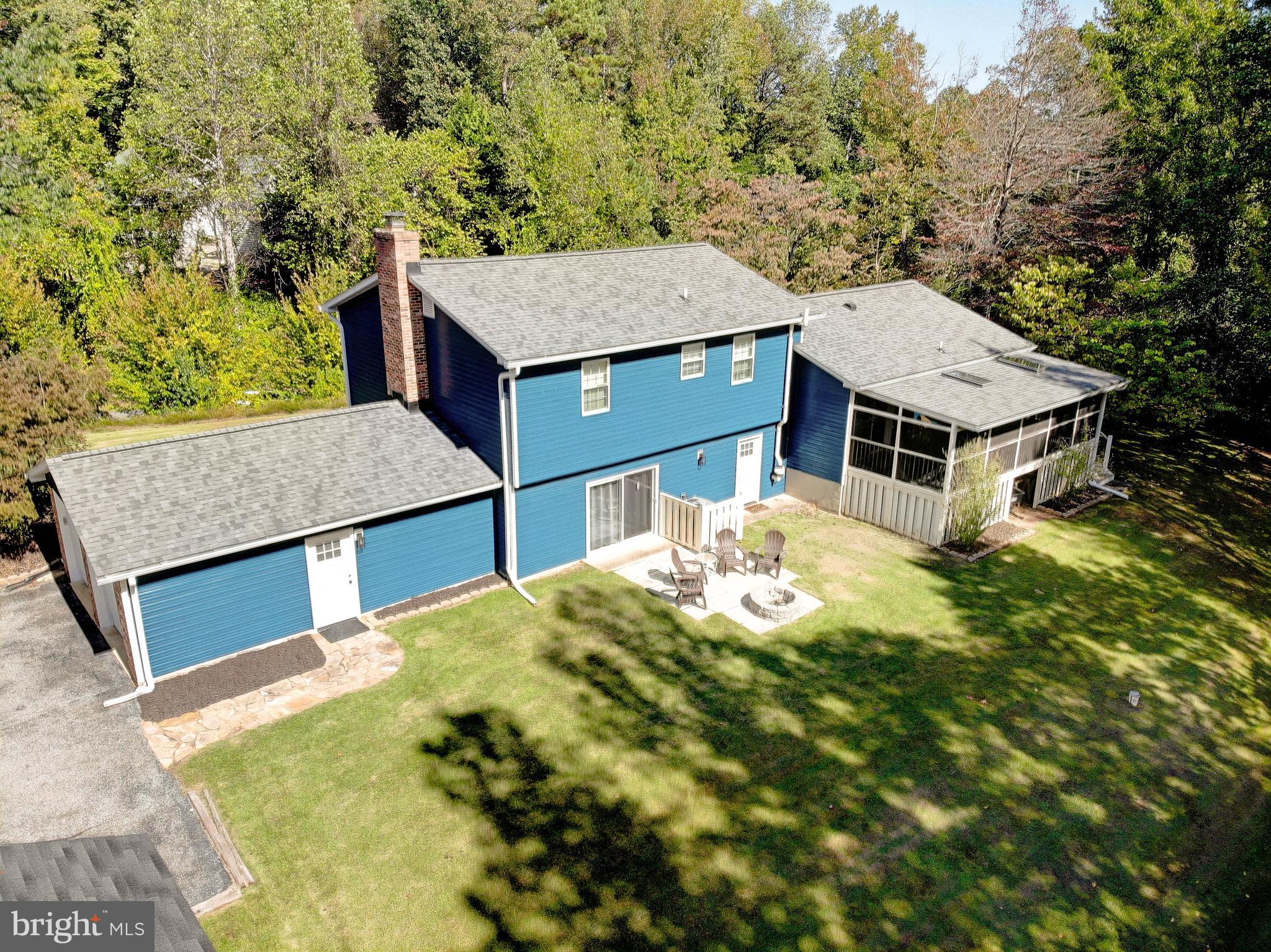 LAKE RIDGE - Residential