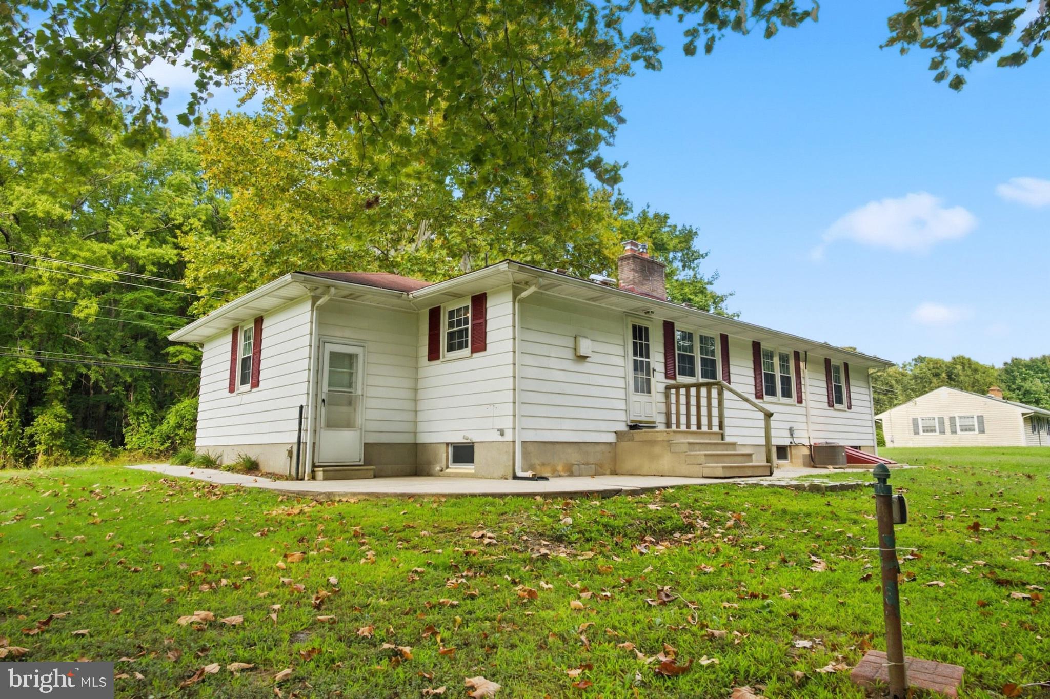 15 TUFTS ROAD