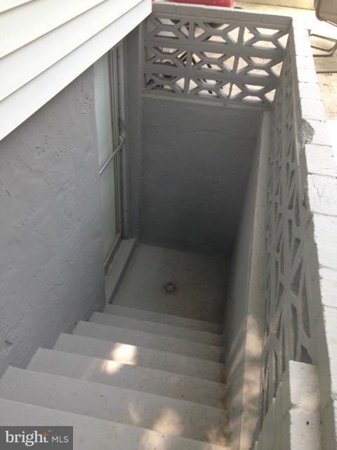 BOULEVARD PARK - Residential Lease