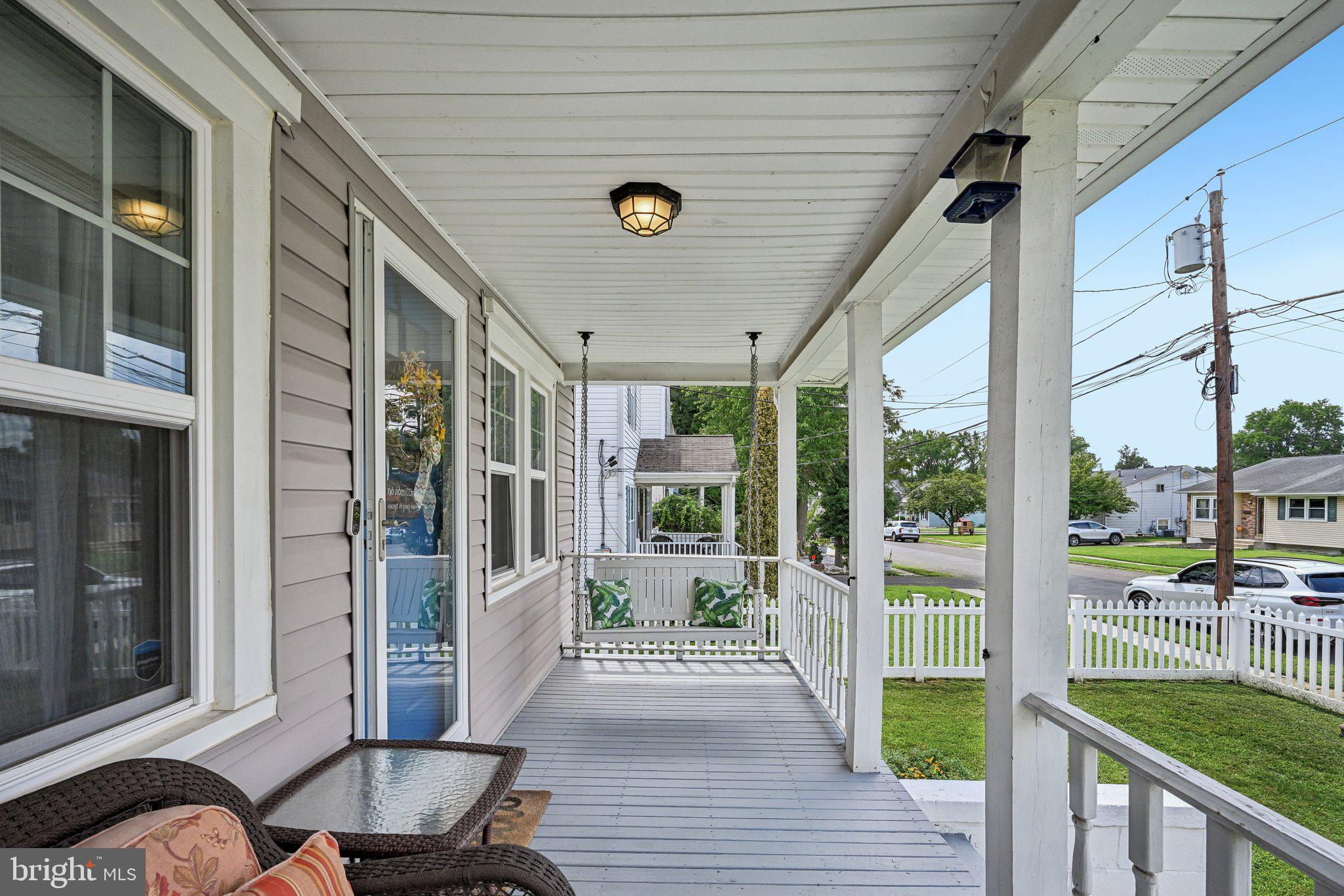 36 COUNTY AVENUE