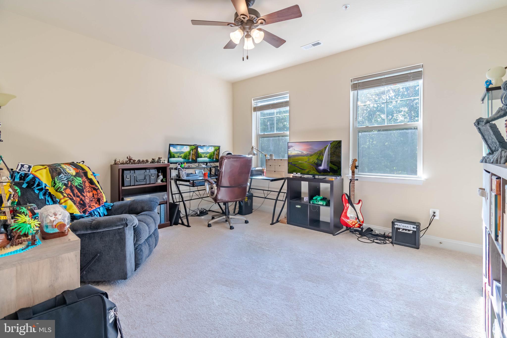 HOLLY RIDGE - Residential