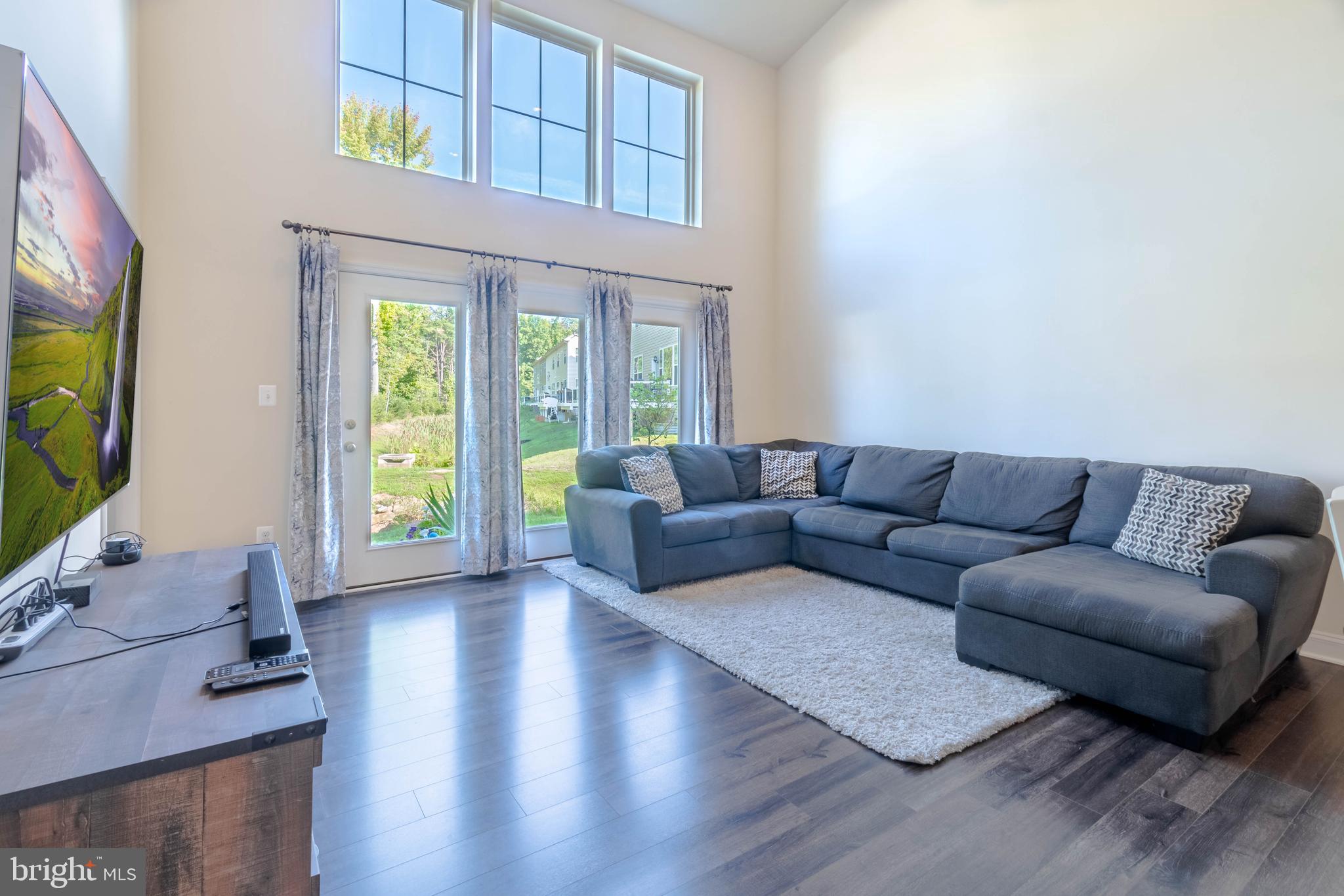 HOLLY RIDGE - Residential