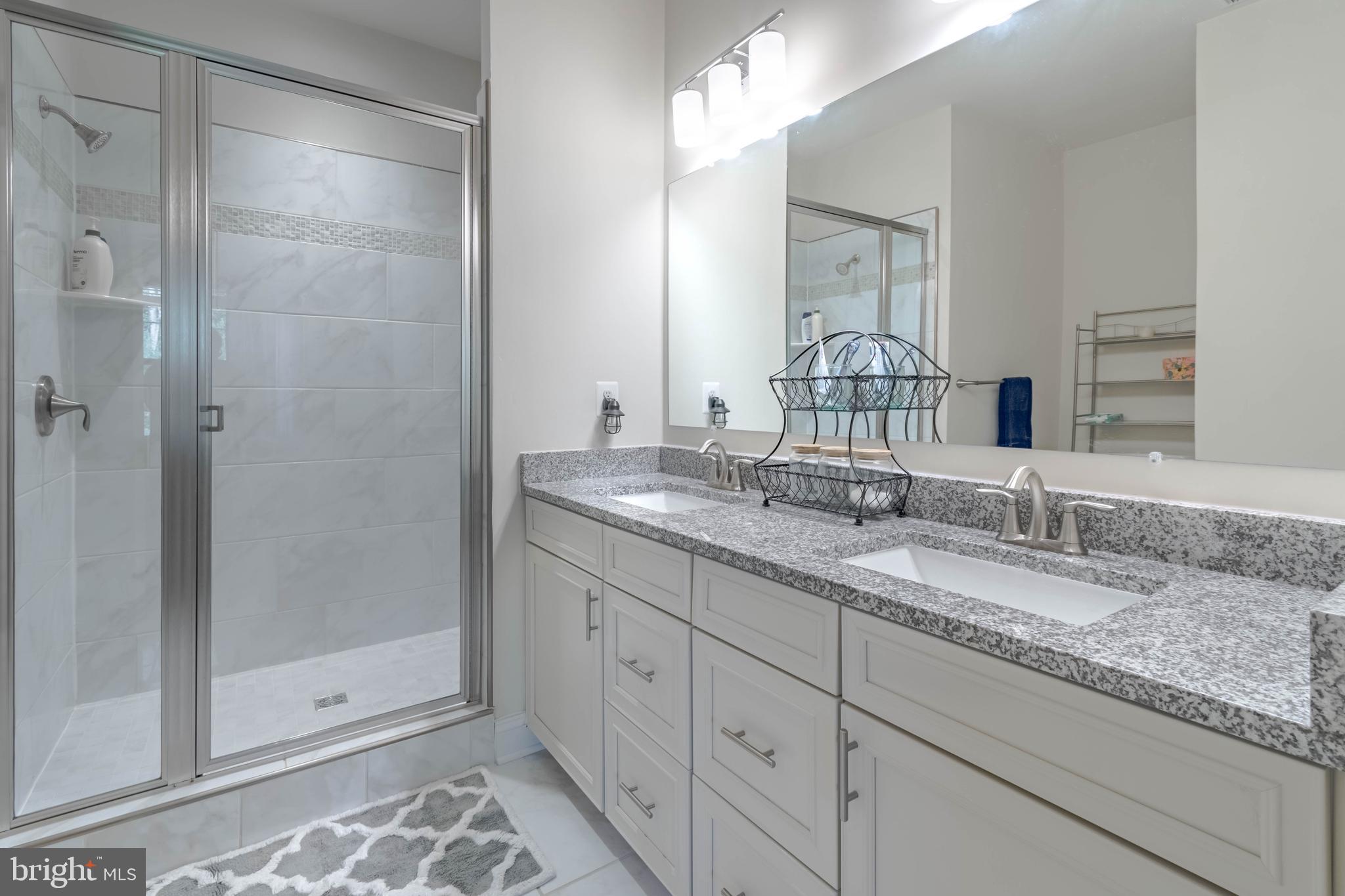 HOLLY RIDGE - Residential