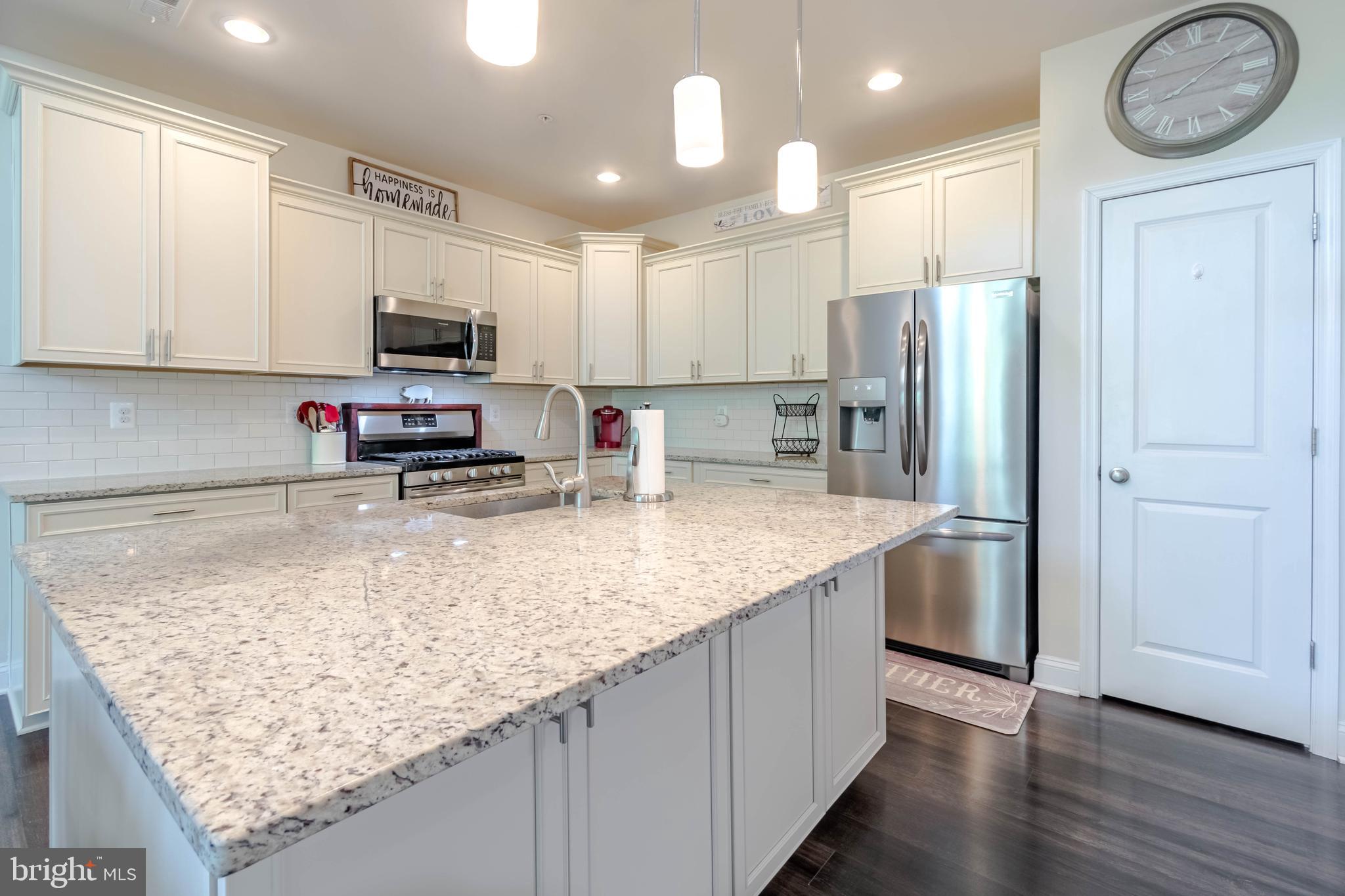 HOLLY RIDGE - Residential