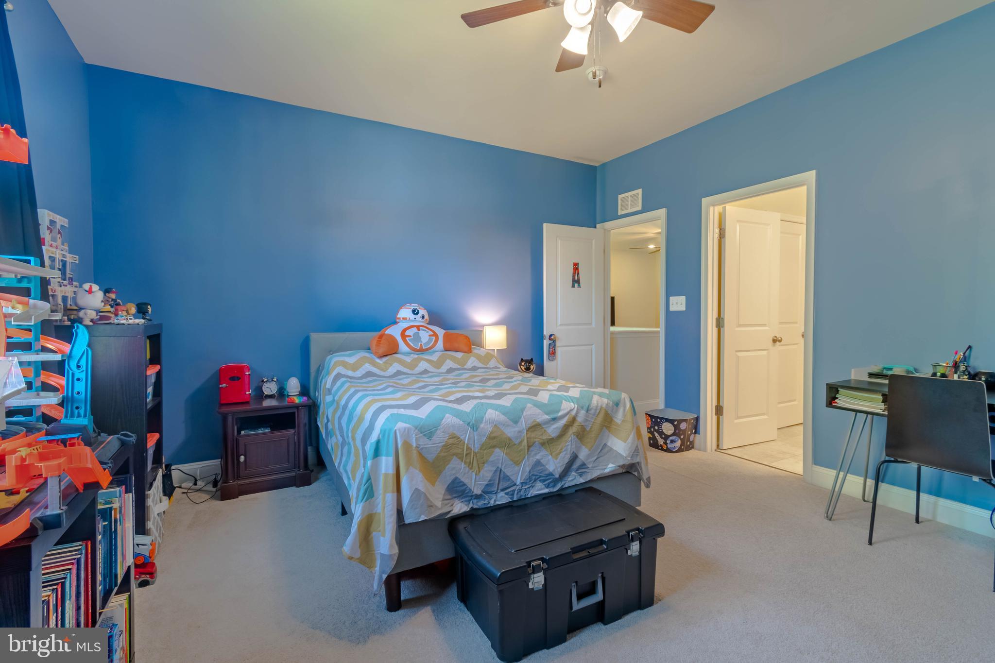 HOLLY RIDGE - Residential