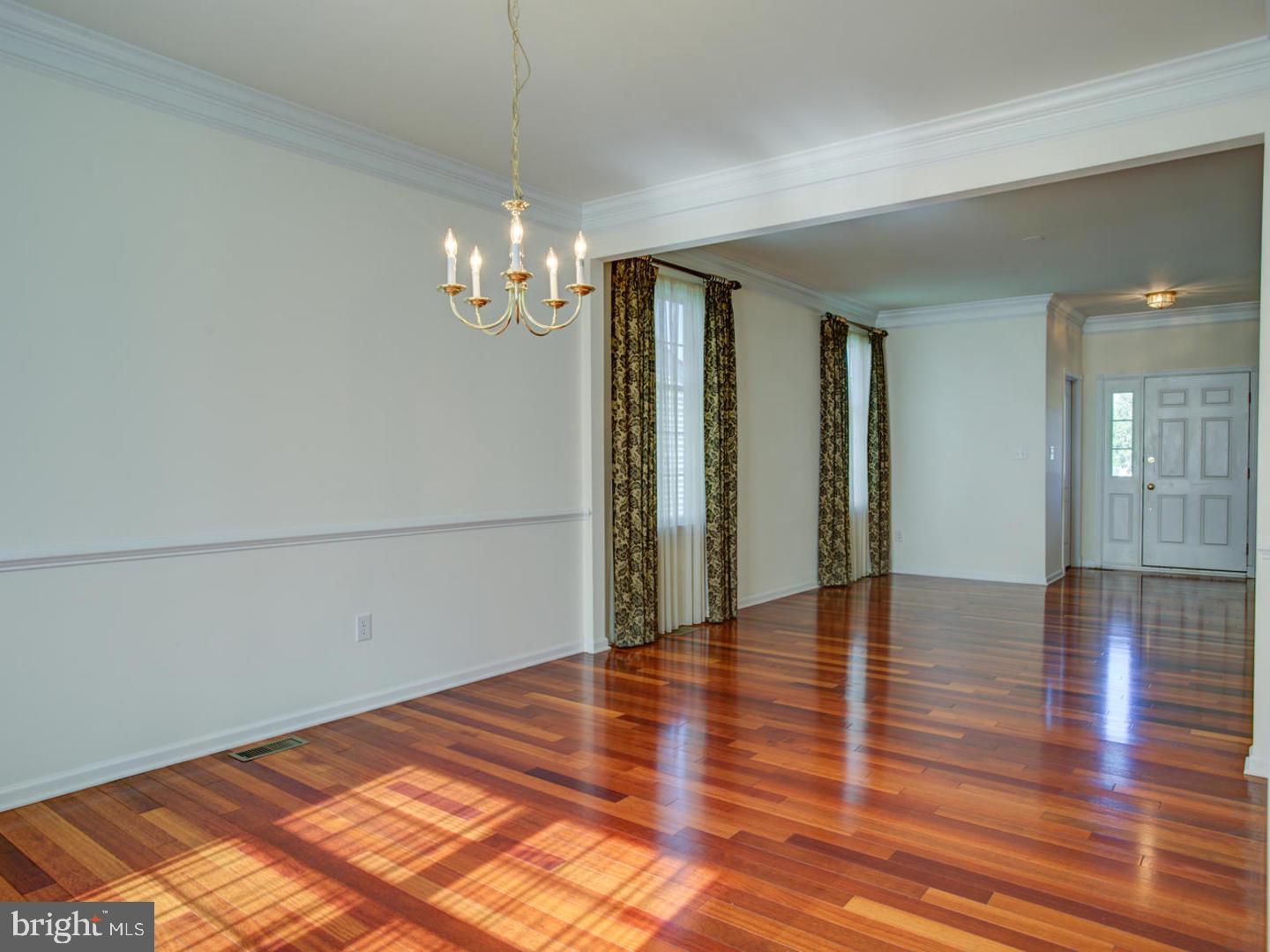 30 LOCKWOOD DRIVE