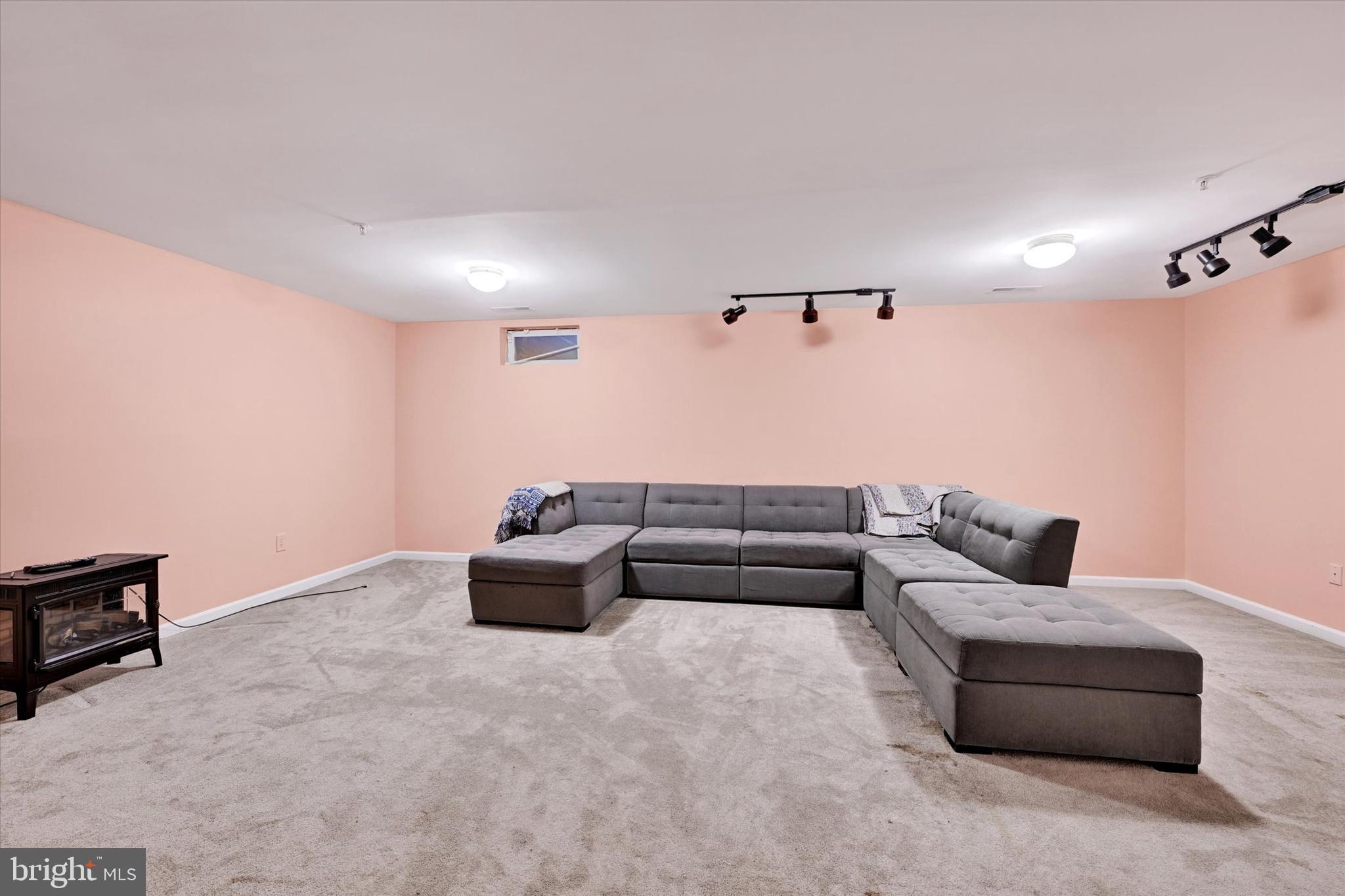 MAYS CHAPEL NORTH - Residential