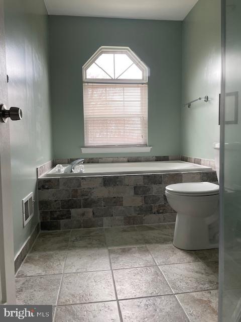 WOODS OF NESHAMINY - Residential