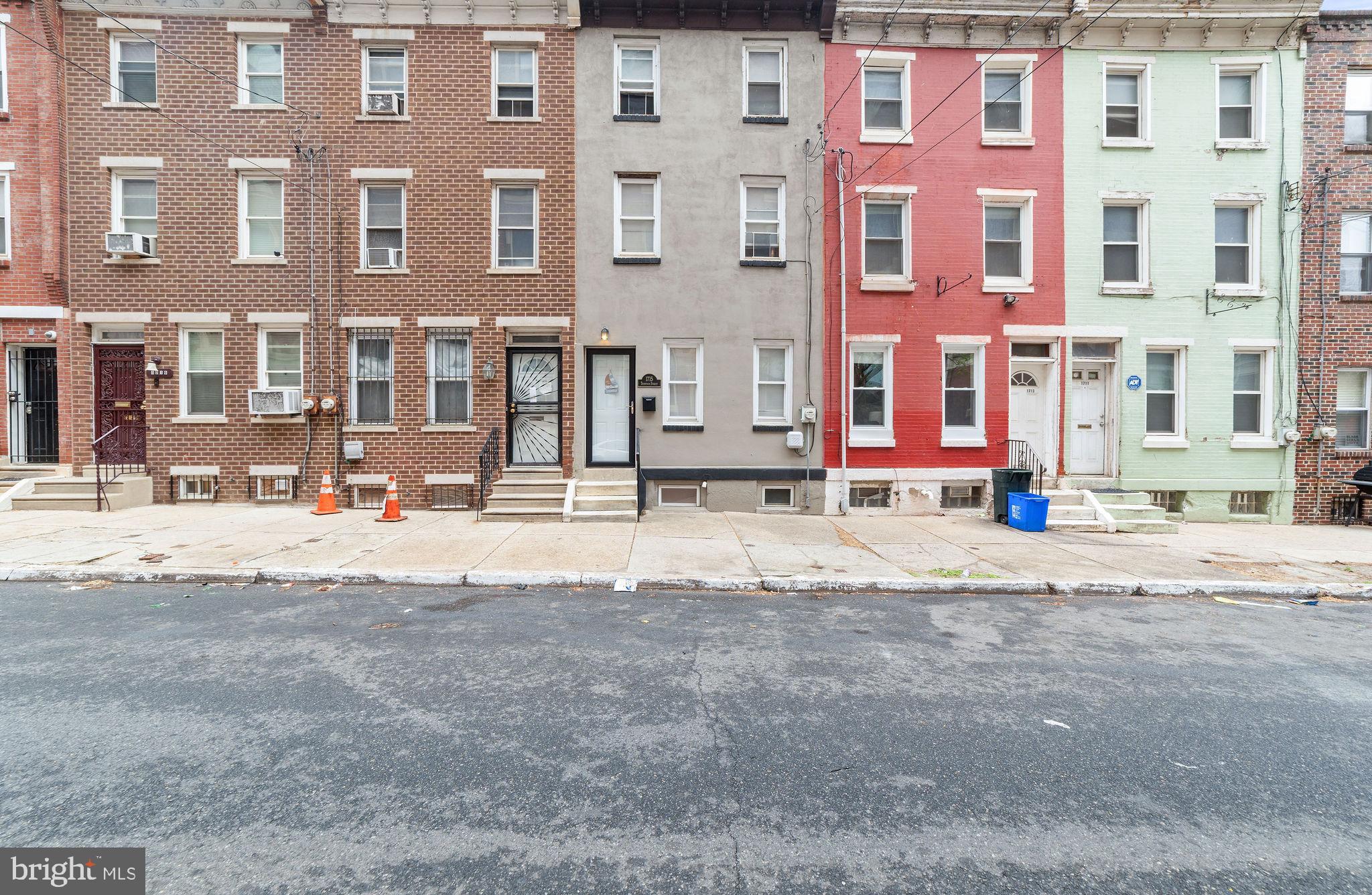 FRANCISVILLE - Residential