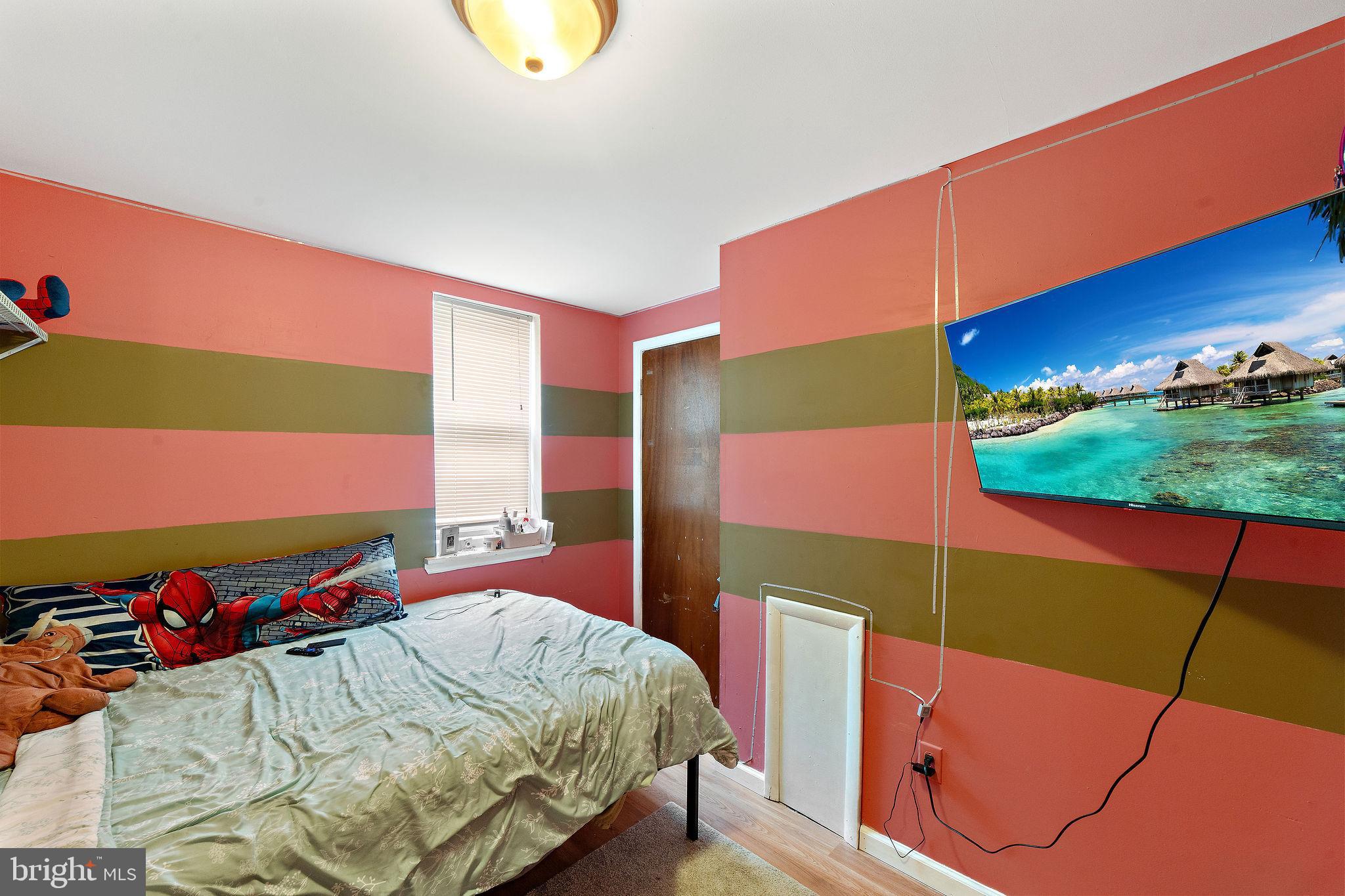 FRANCISVILLE - Residential