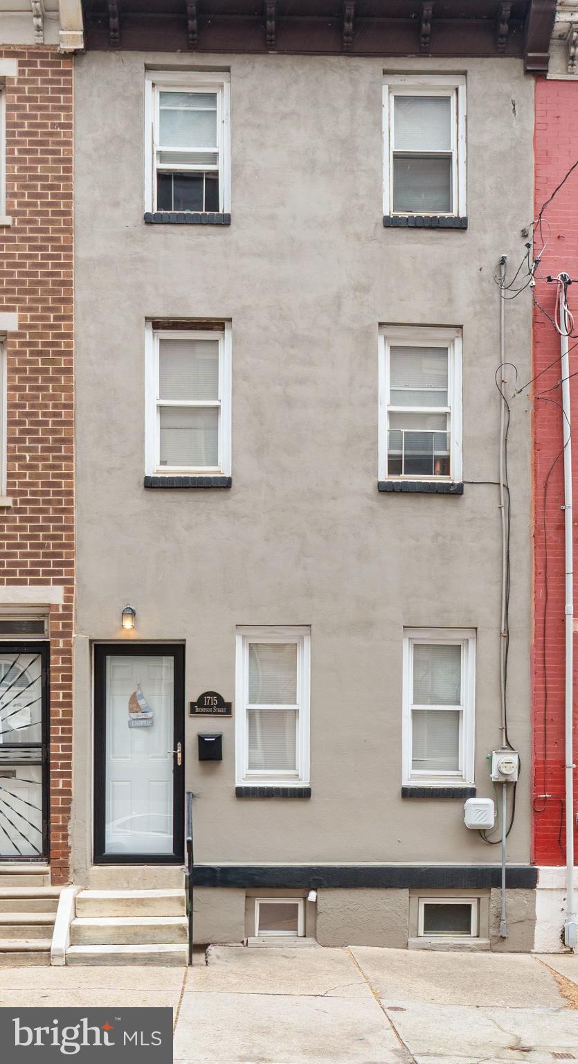 1715 W THOMPSON STREET