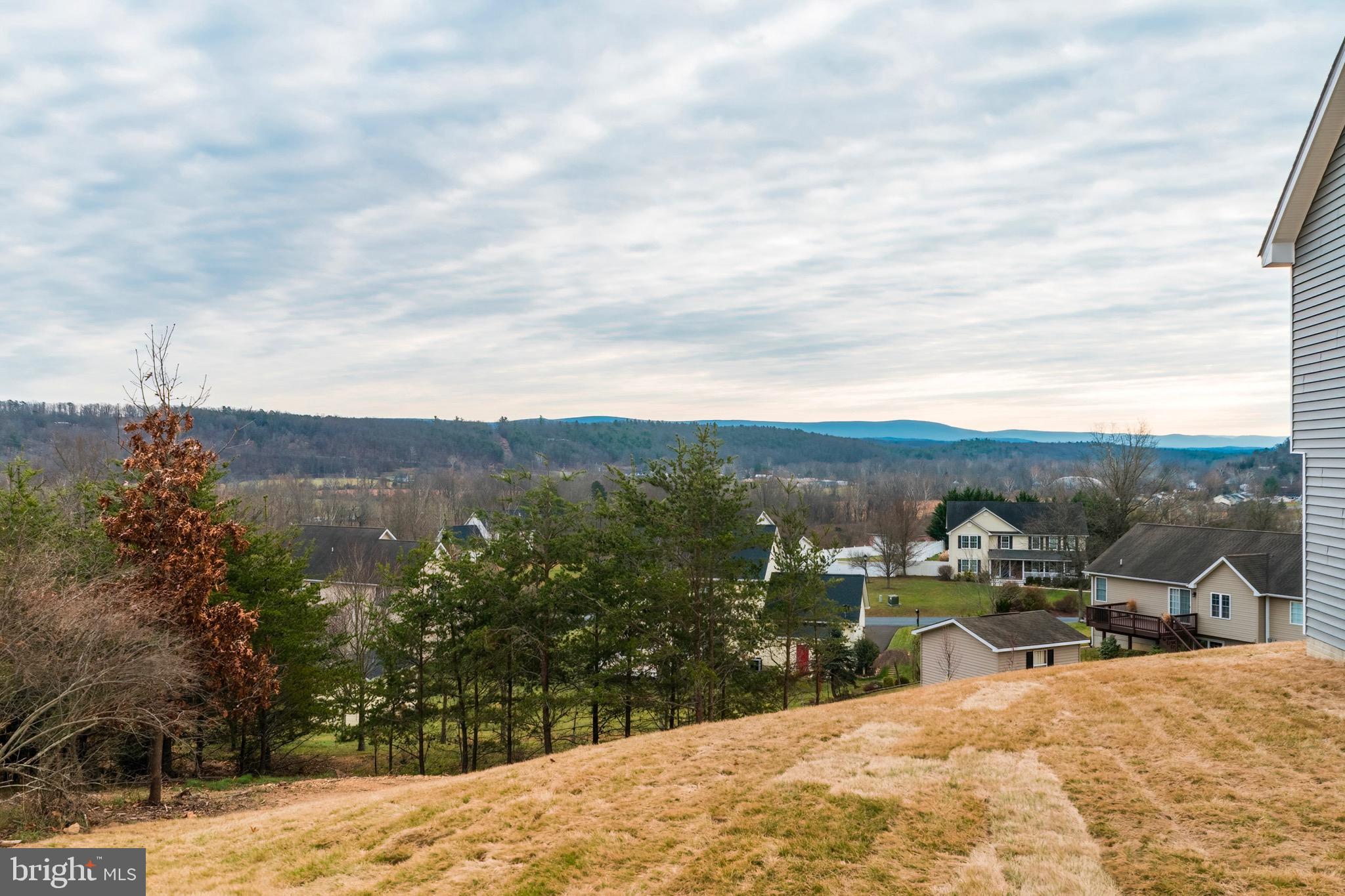 WATER VIEW ESTATES - Residential