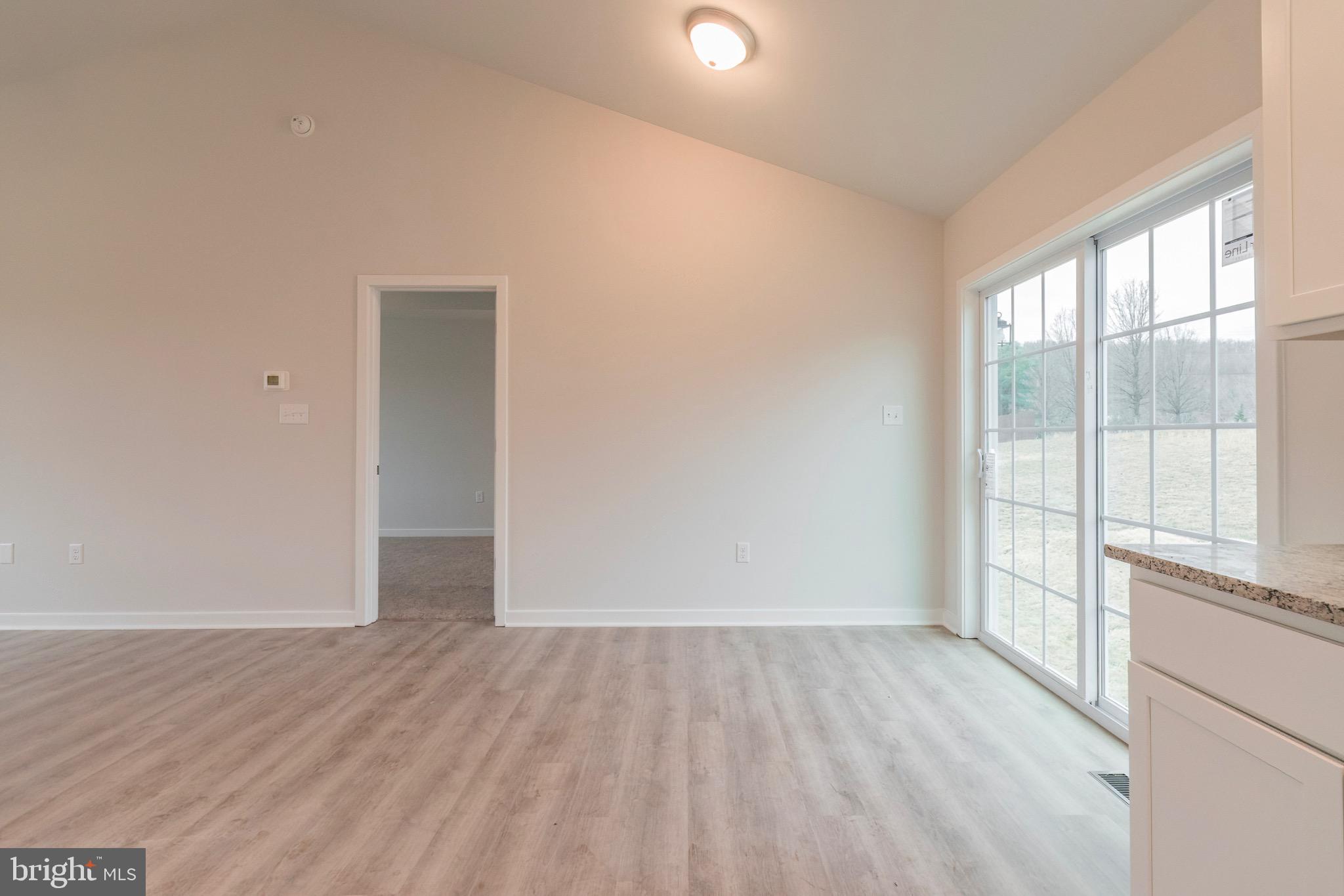 WATER VIEW ESTATES - Residential