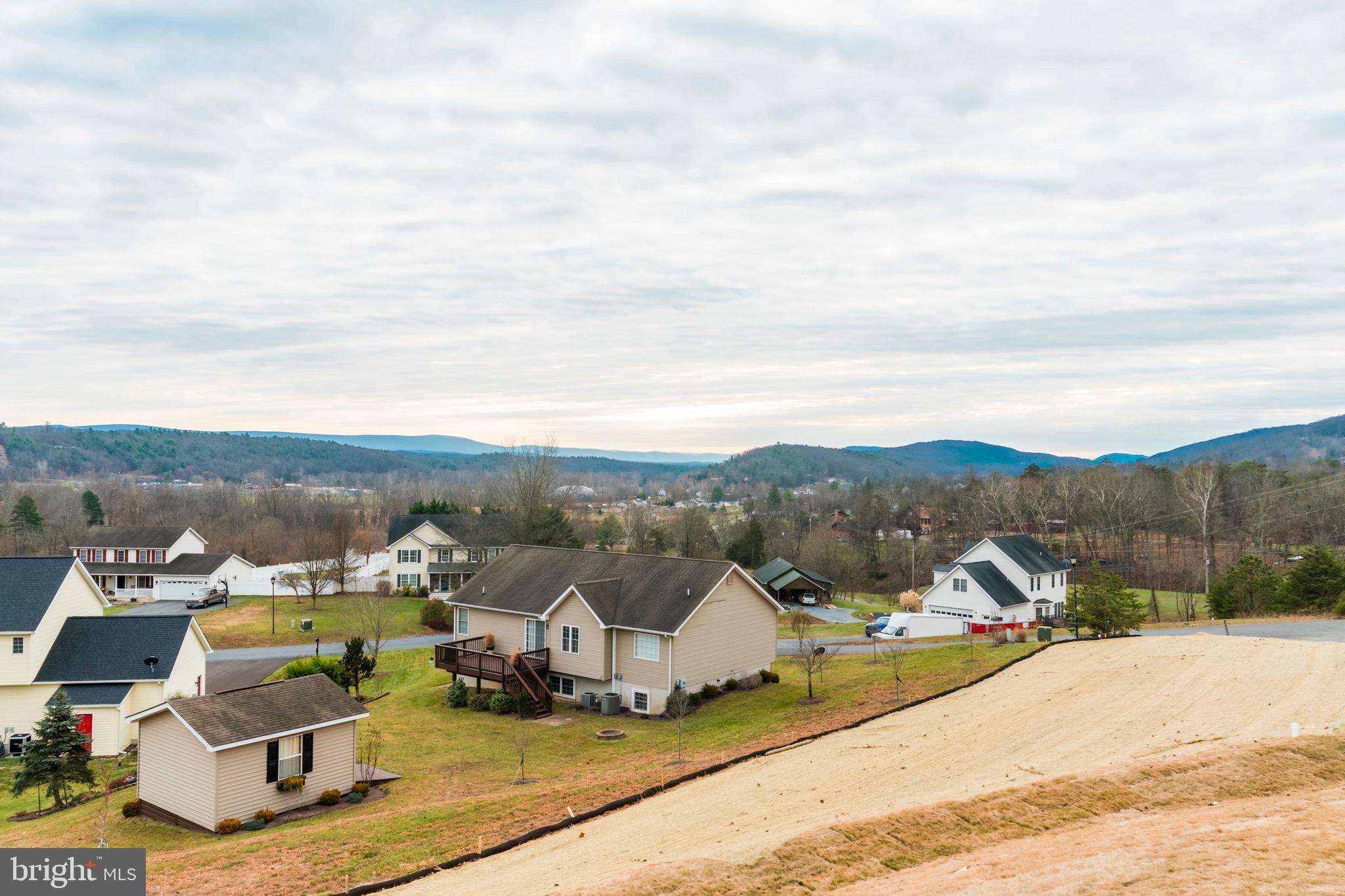 WATER VIEW ESTATES - Residential