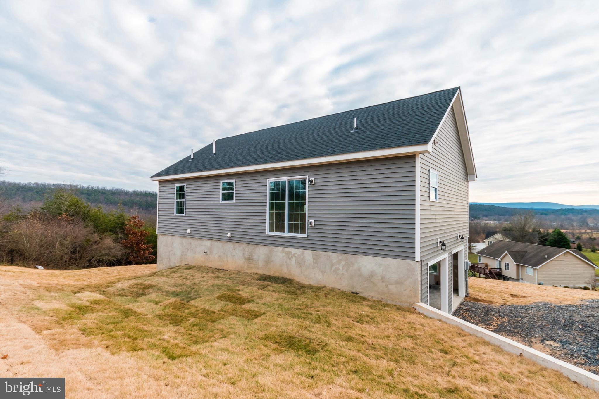 WATER VIEW ESTATES - Residential