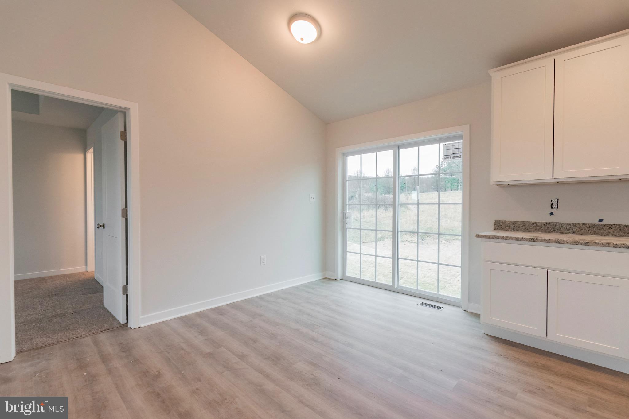 WATER VIEW ESTATES - Residential