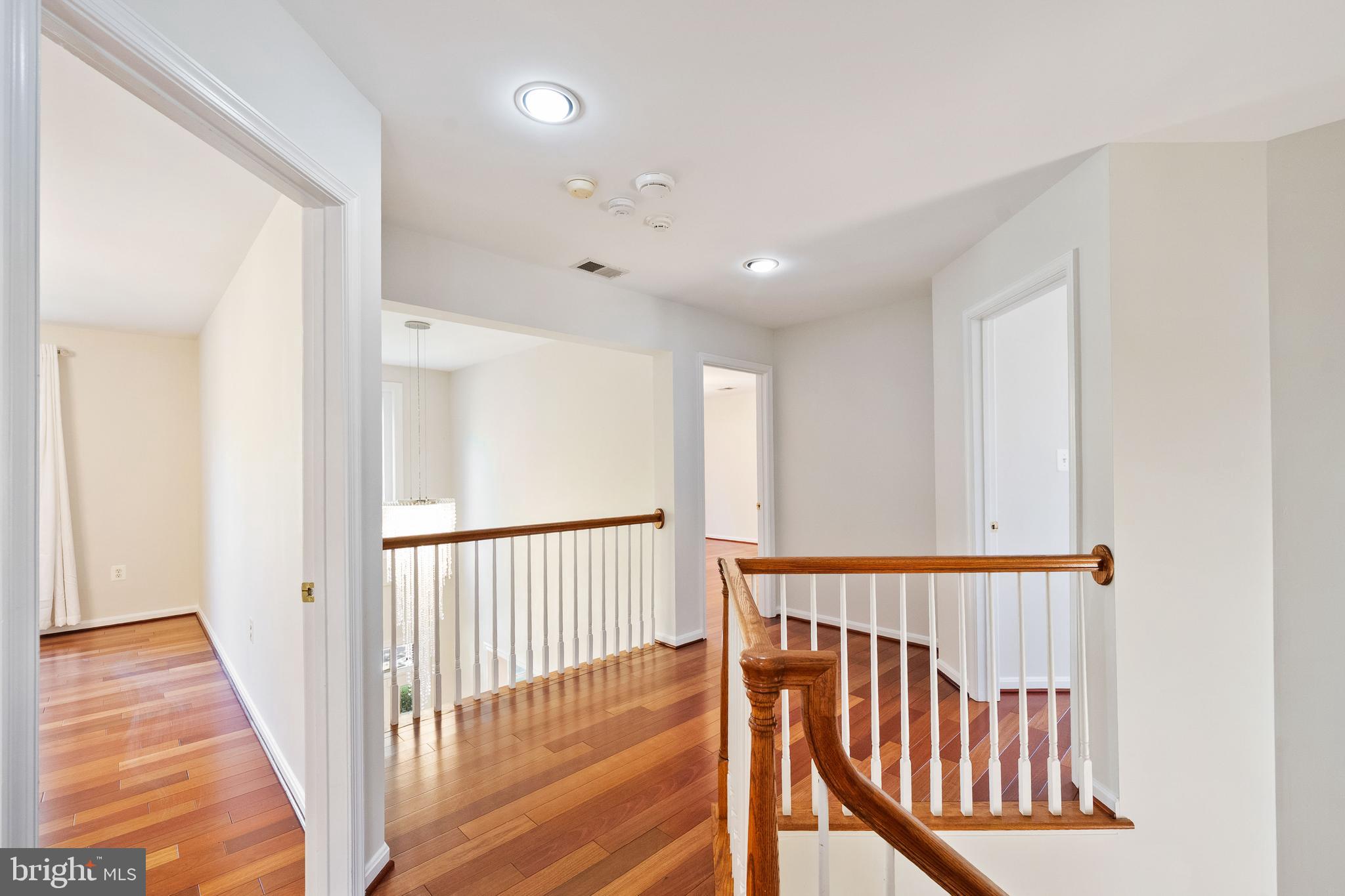 WATTERS GLEN - Residential