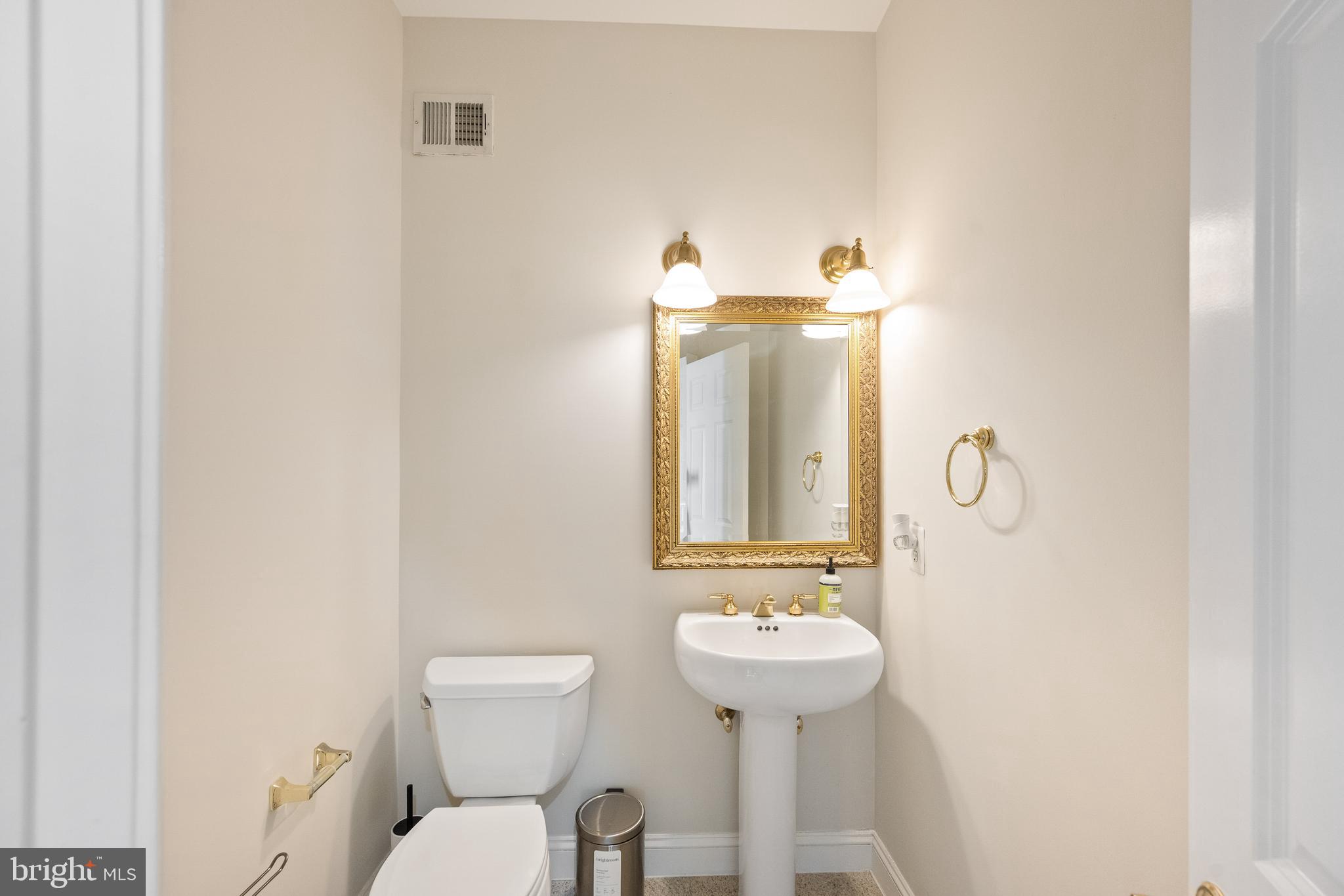 WATTERS GLEN - Residential