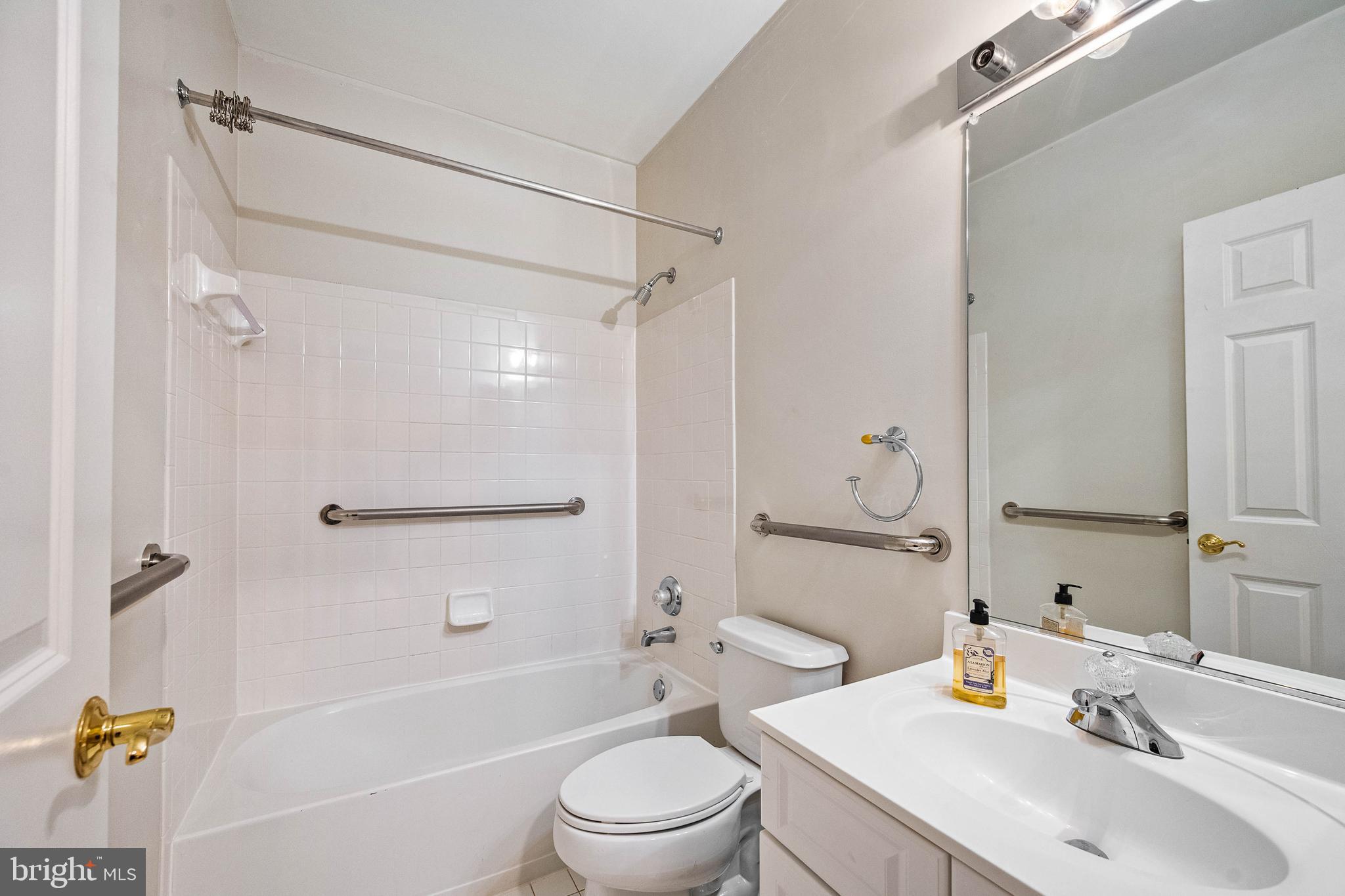 WATTERS GLEN - Residential