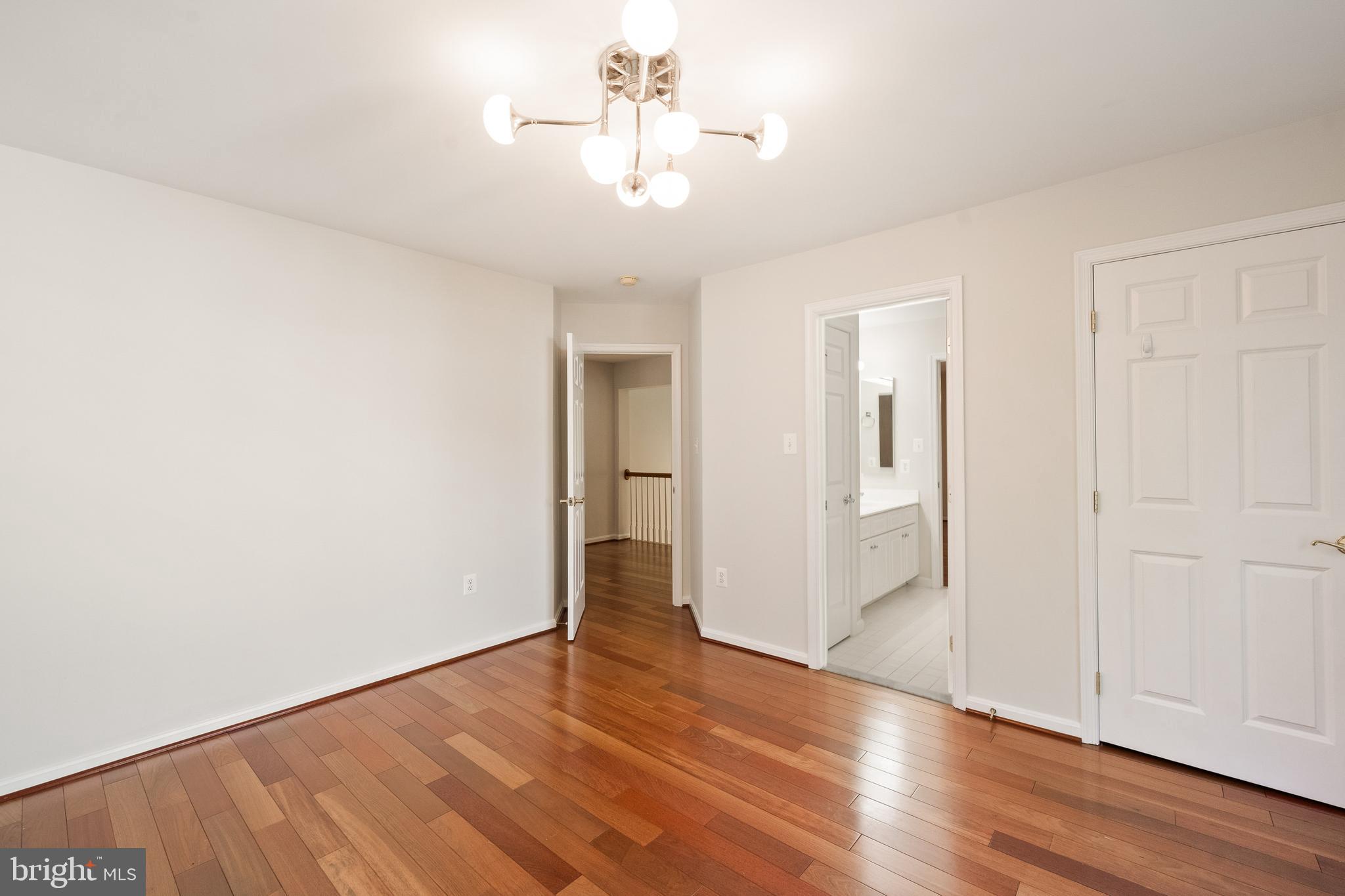 WATTERS GLEN - Residential