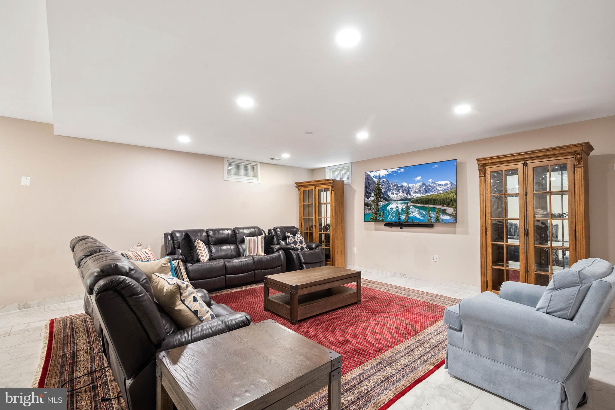 WATTERS GLEN - Residential