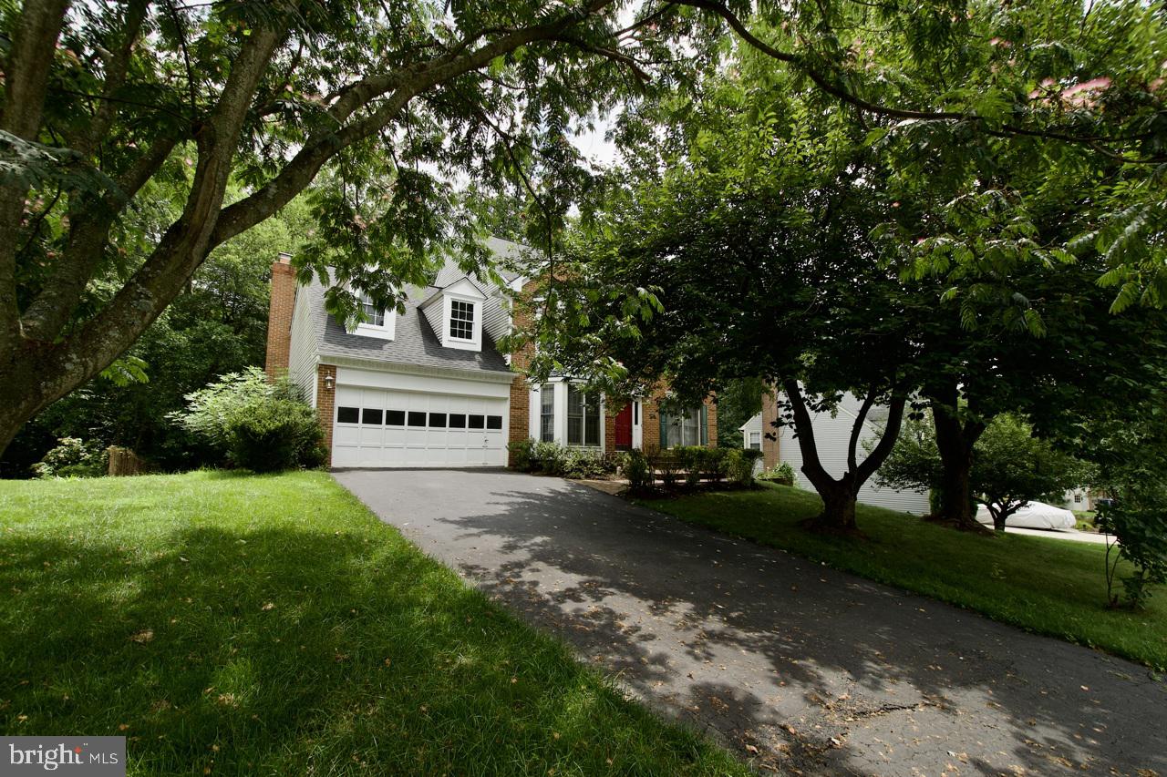 8614 OAK CHASE CIRCLE