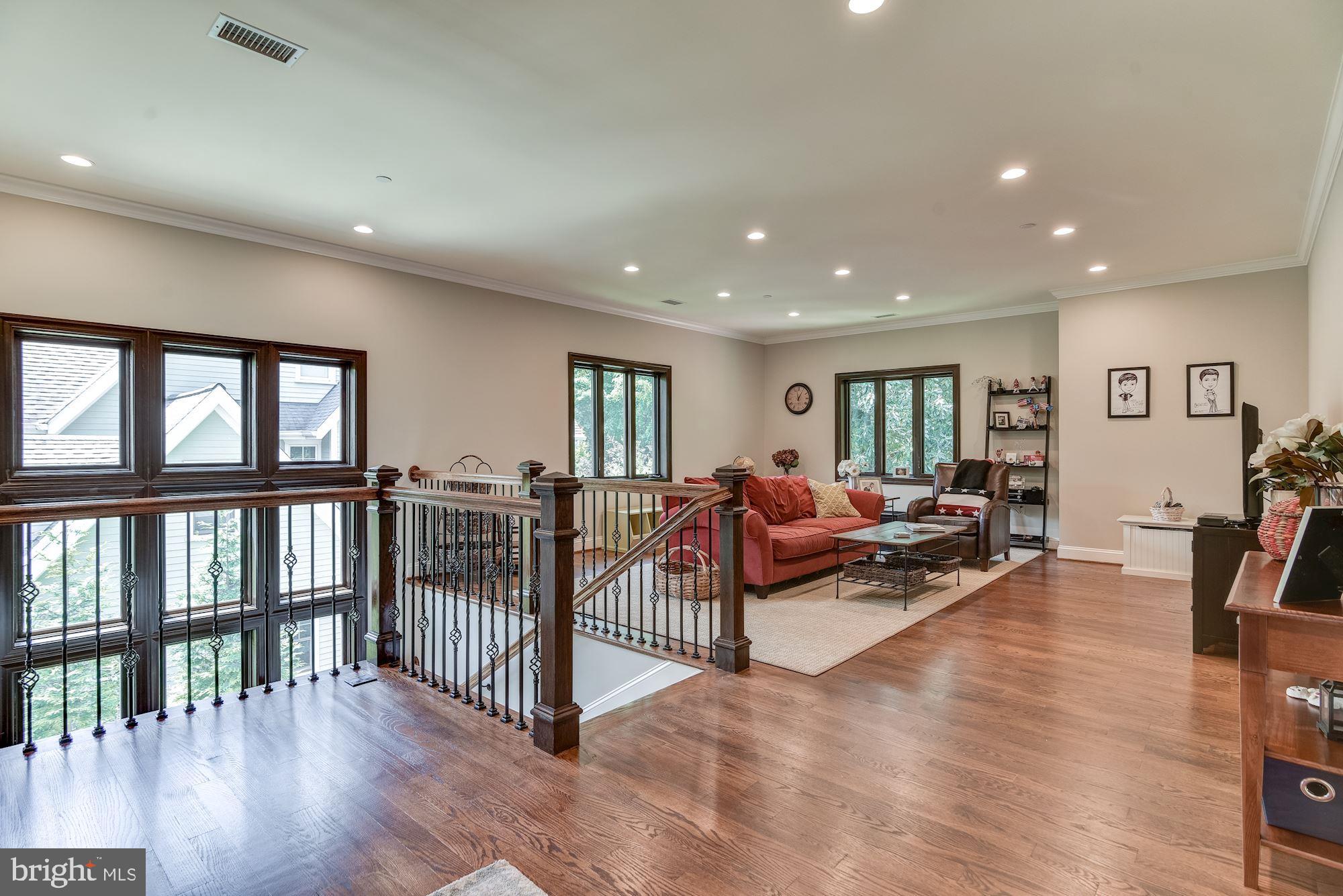 BANNOCKBURN - Residential