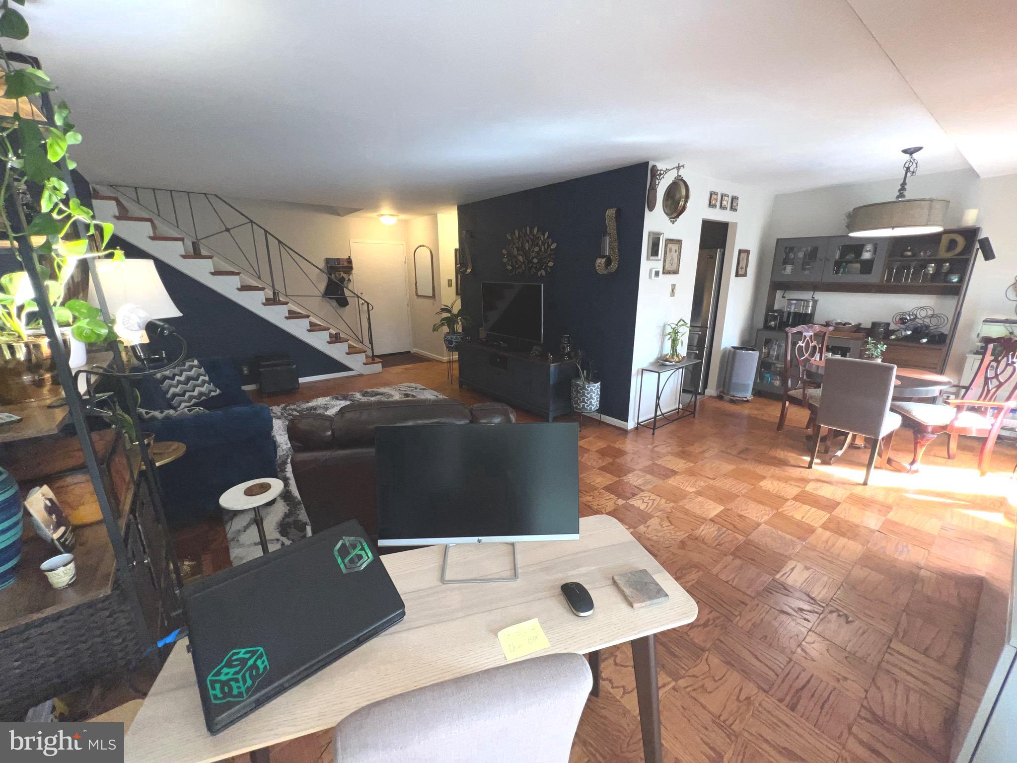 301 N BEAUREGARD STREET N 303