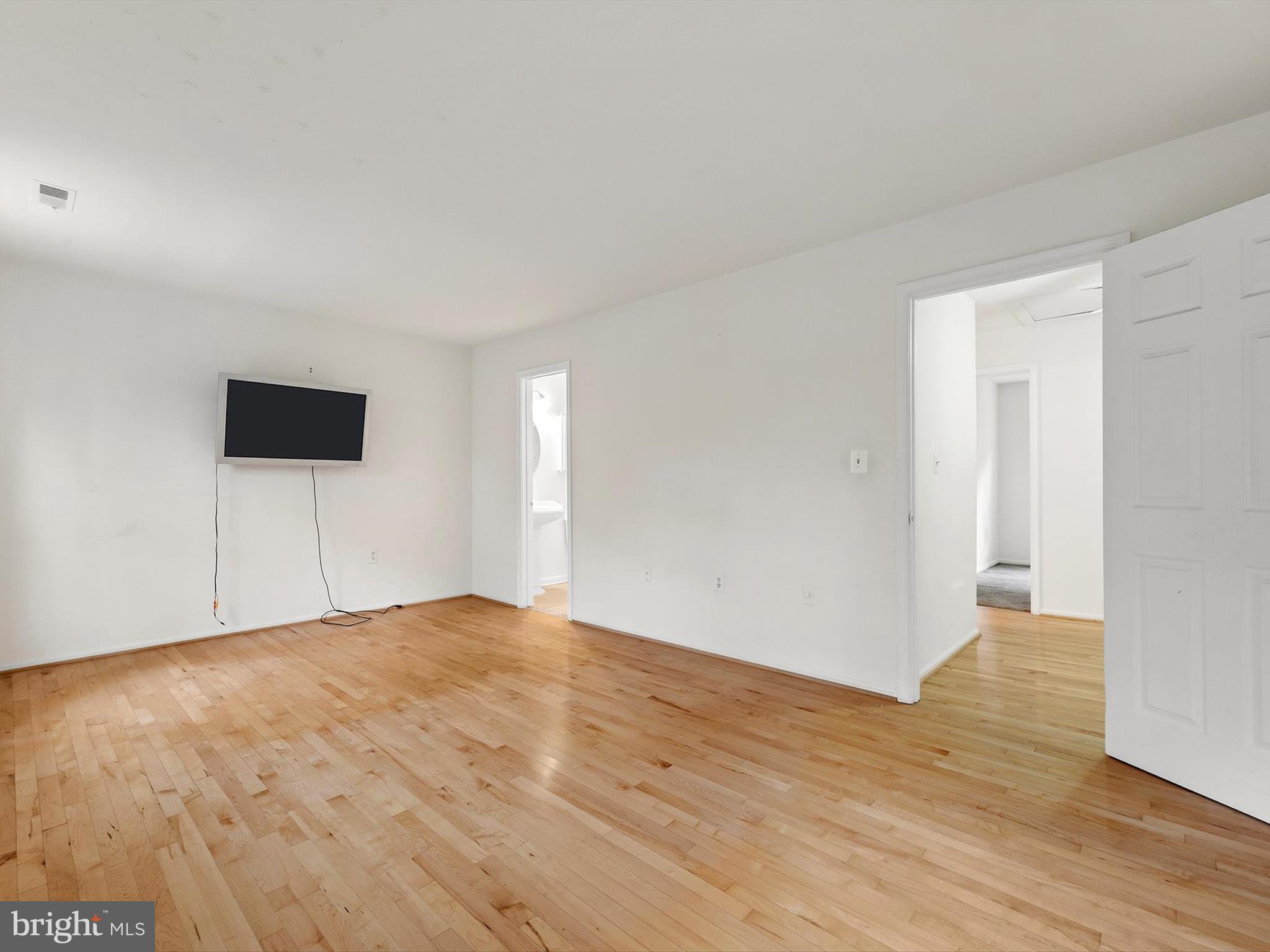 GERMANTOWN VIEW - Residential