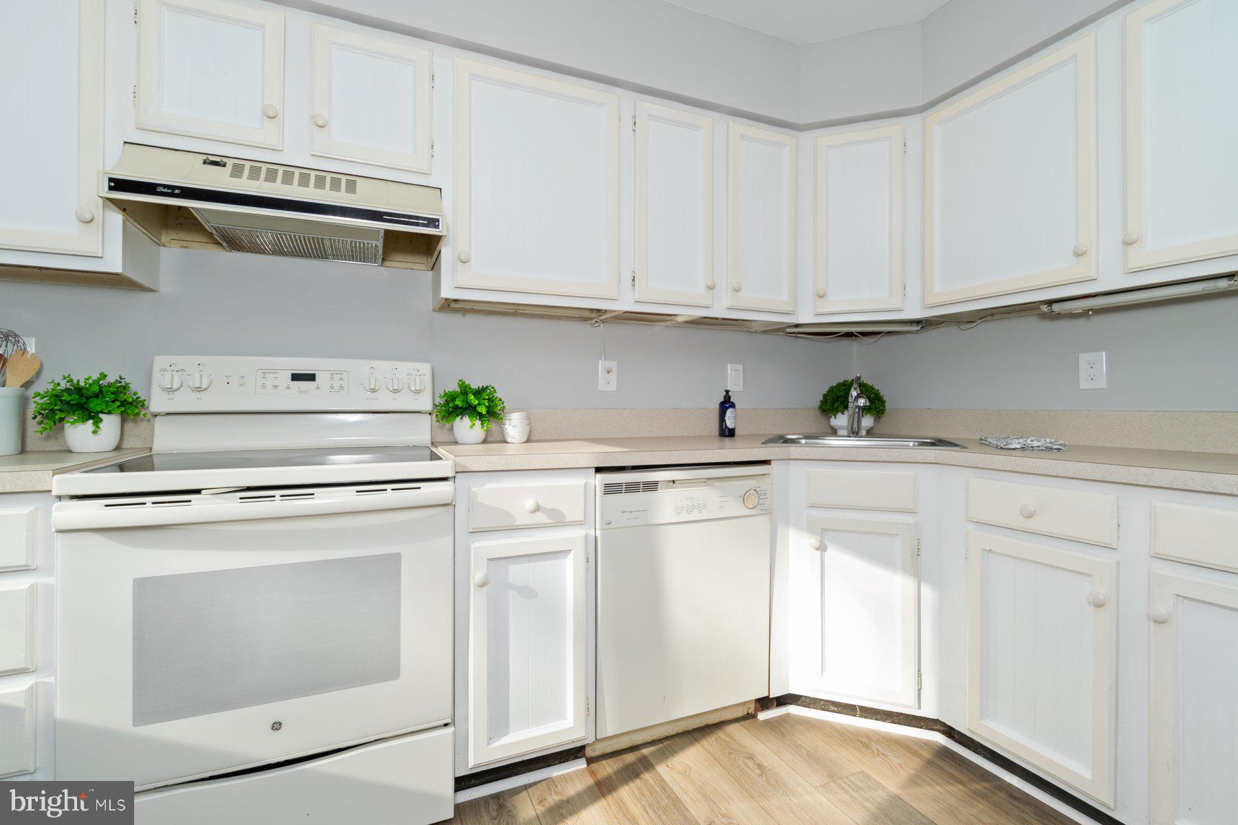 THE LANDINGS - Residential