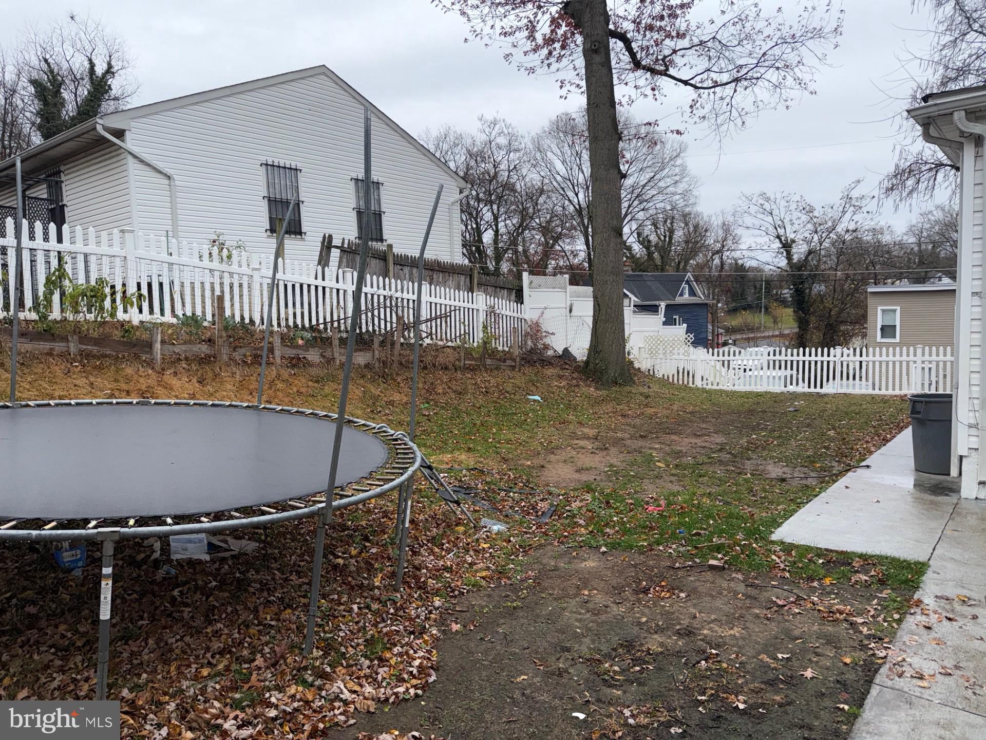 CAPITOL HEIGHTS - Residential