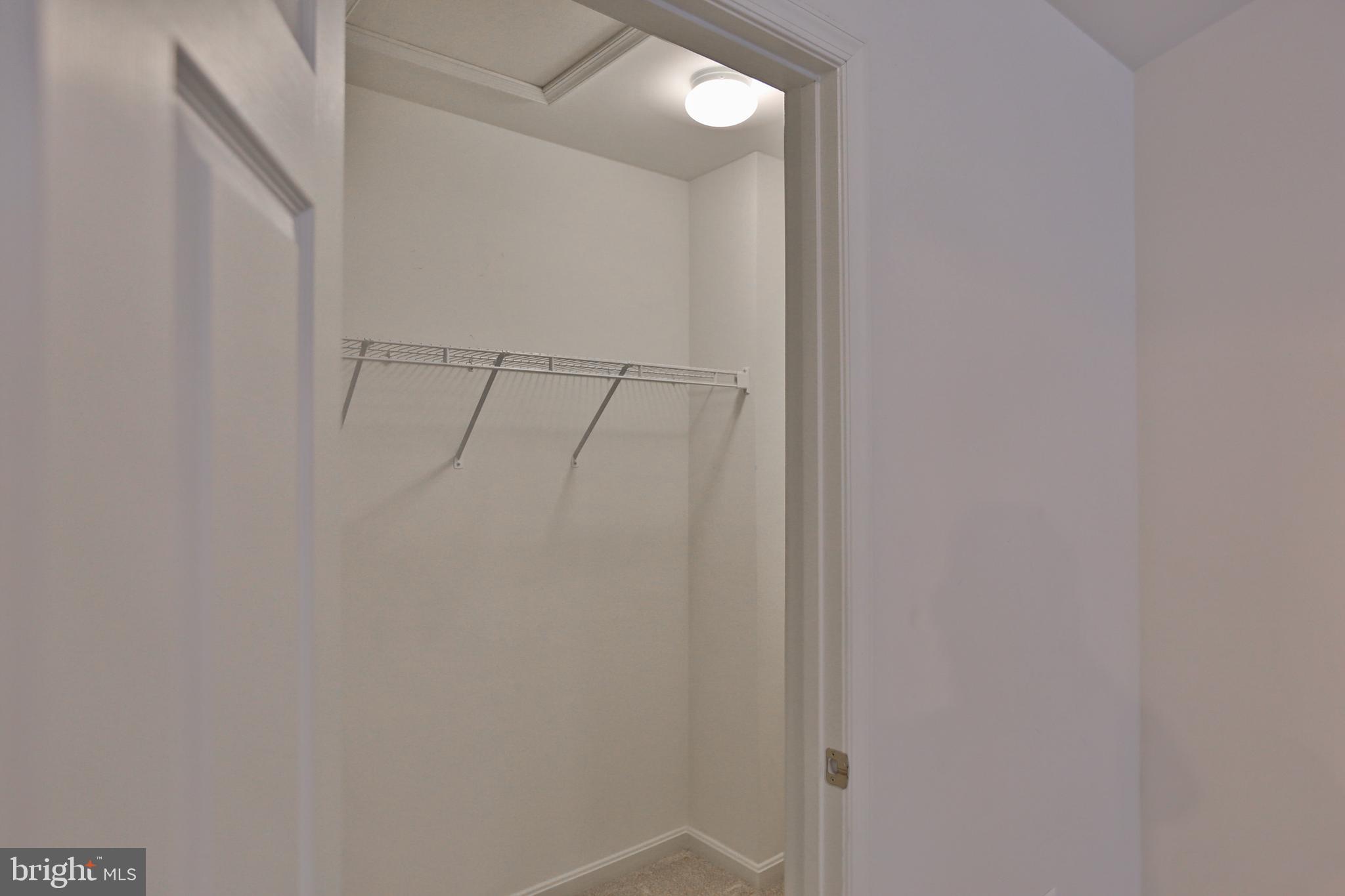 FAIRCREST NORTH - Residential Lease