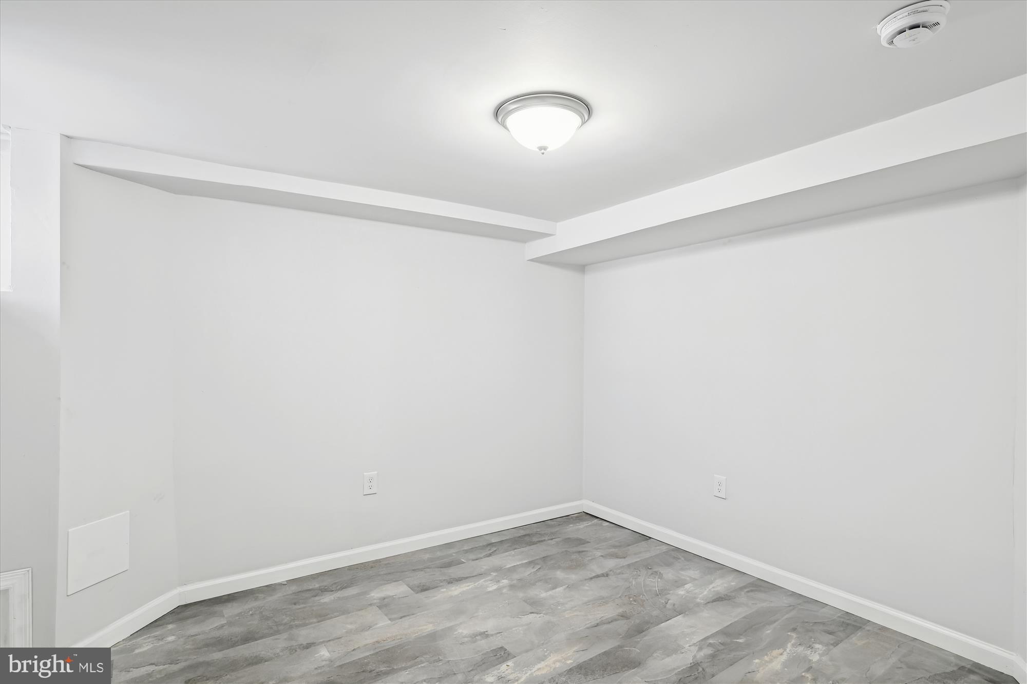 MONDAWMIN - Residential